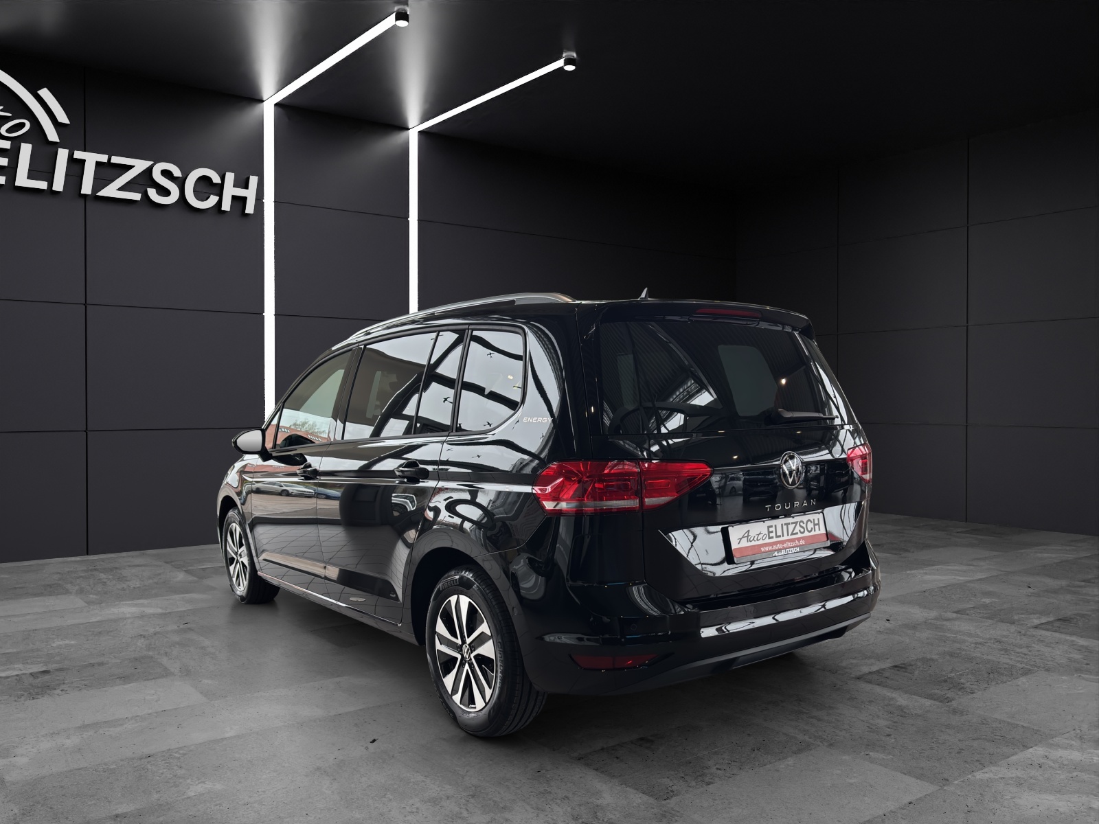 Fahrzeugabbildung Volkswagen Touran DSG TSI Energy NAVI IQ-LED AHZV