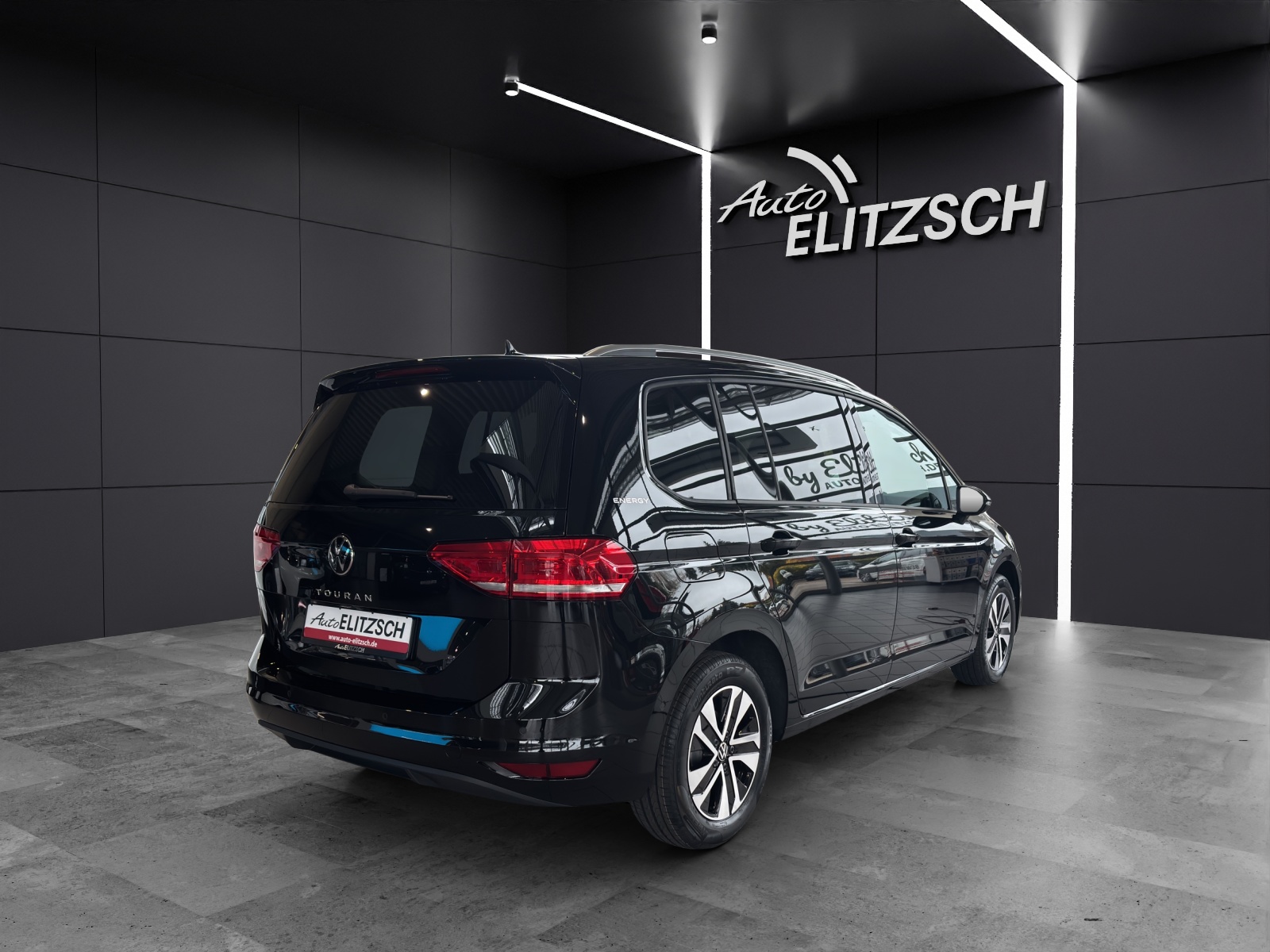 Fahrzeugabbildung Volkswagen Touran DSG TSI Energy NAVI IQ-LED AHZV