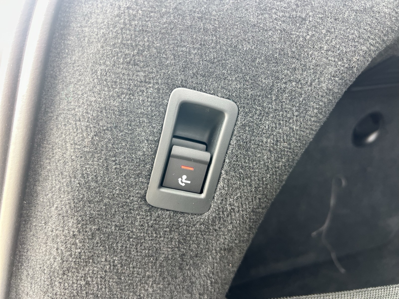Fahrzeugabbildung Audi RS 6 Avant ASG 3 J./150t km RS-Dynamikpaket plus
