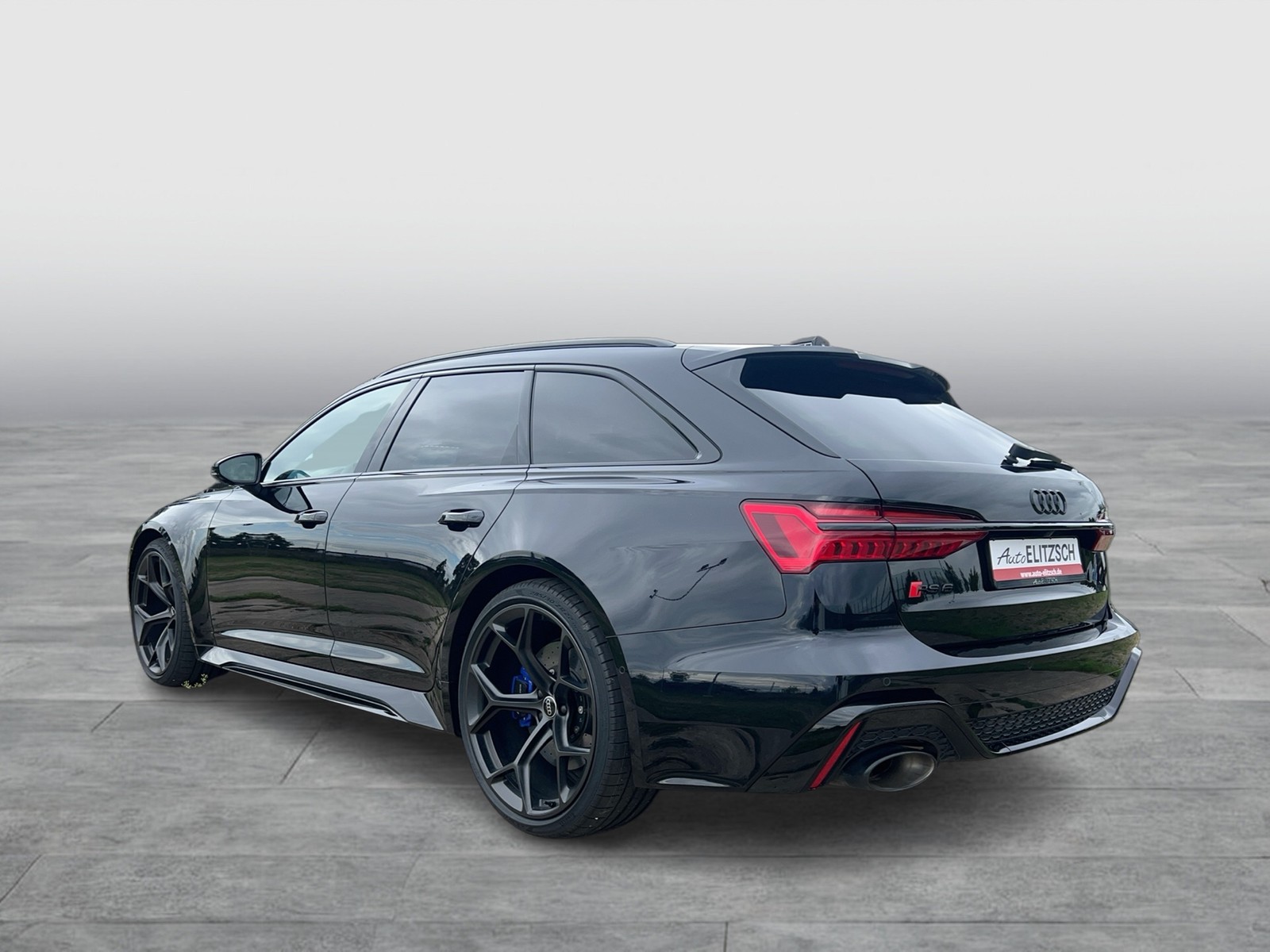 Fahrzeugabbildung Audi RS 6 Avant ASG 3 J./150t km RS-Dynamikpaket plus