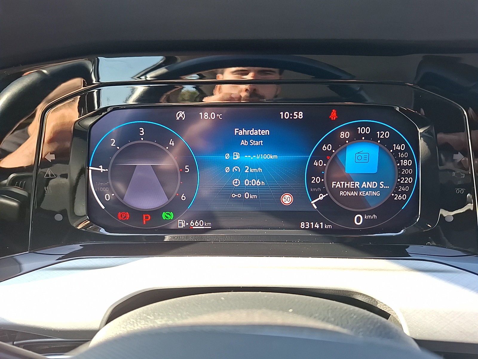 Fahrzeugabbildung Volkswagen Golf VIII Variant TDI Life DSG Standhzg LED Navi AID ACC SHZ PDC