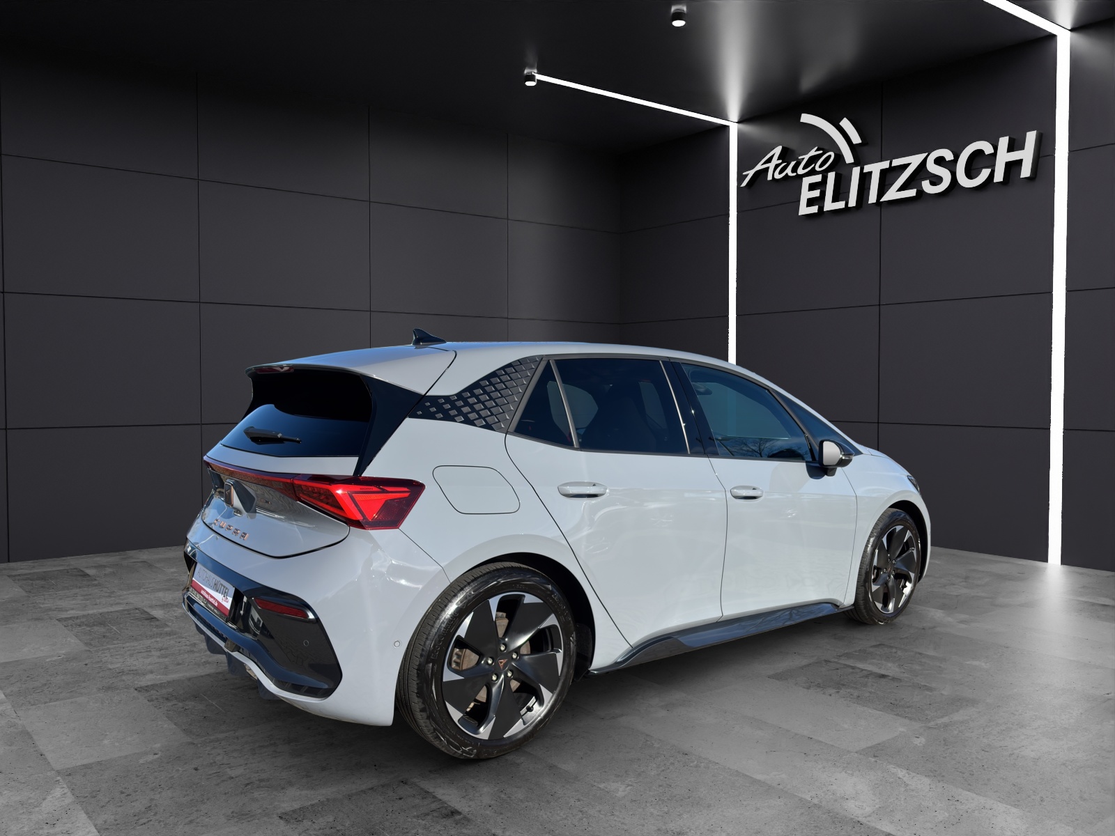 Fahrzeugabbildung CUPRA Born 150 kW