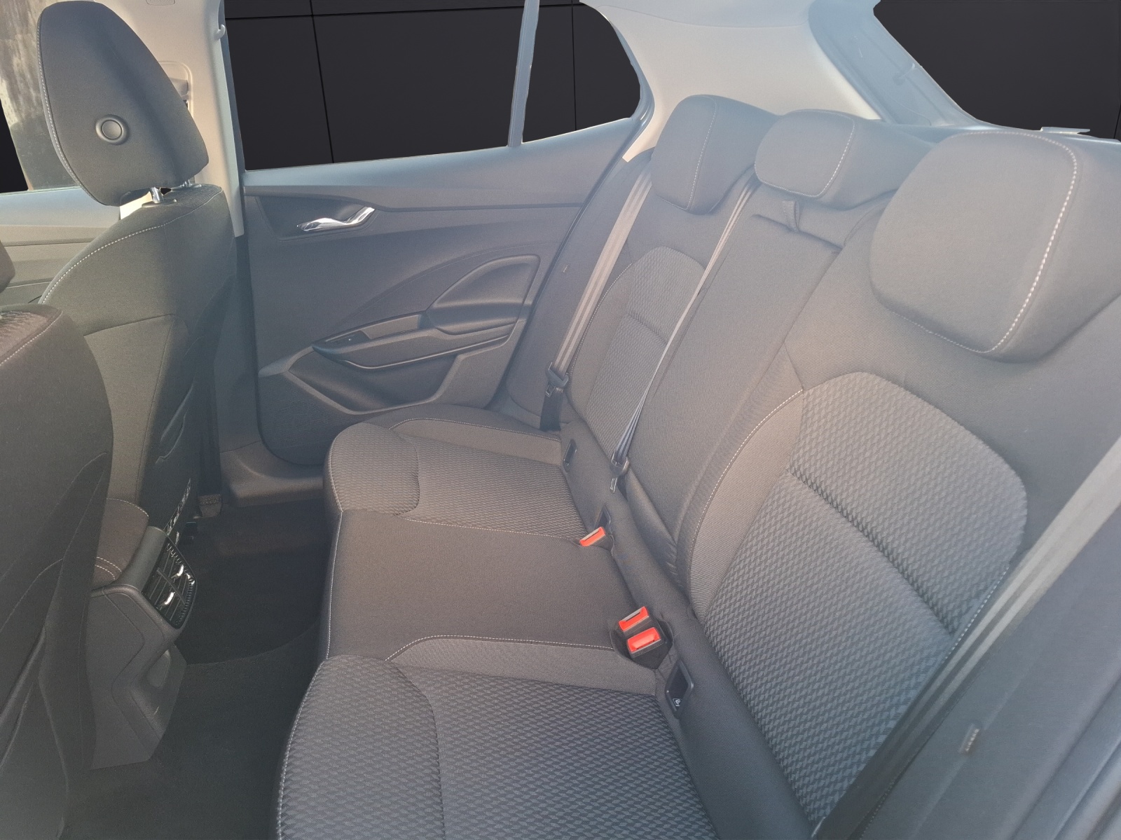 Fahrzeugabbildung SKODA Fabia TSI Style LED Navi AID ACC RFK SH LM