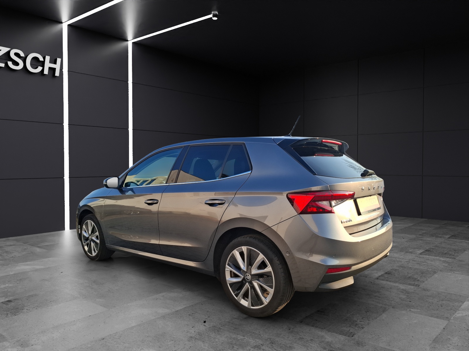 Fahrzeugabbildung SKODA Fabia TSI Style LED Navi AID ACC RFK SH LM