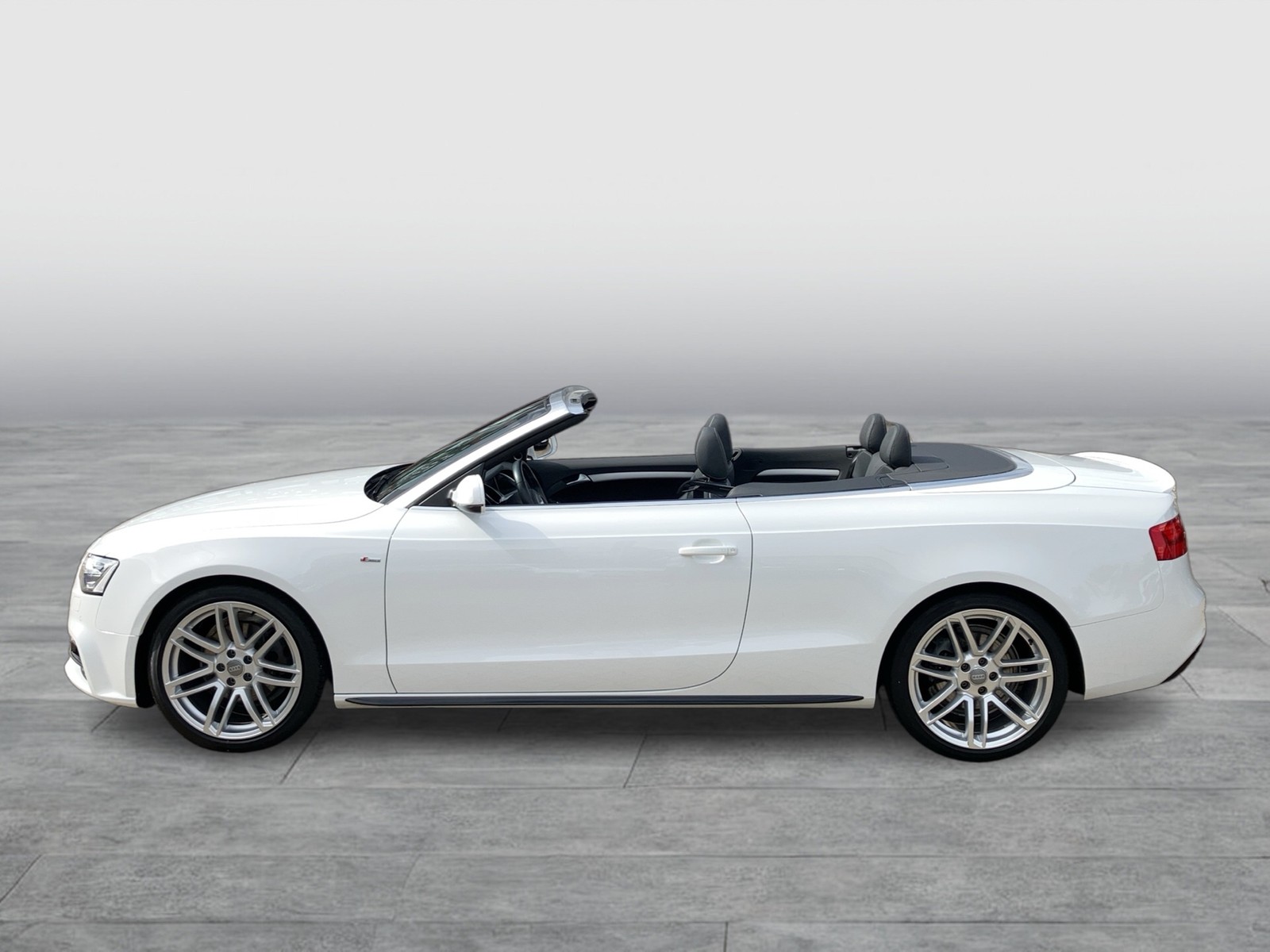 Fahrzeugabbildung Audi A5 Cabriolet TDI S line Sport XENON LEDER SHZ B&O