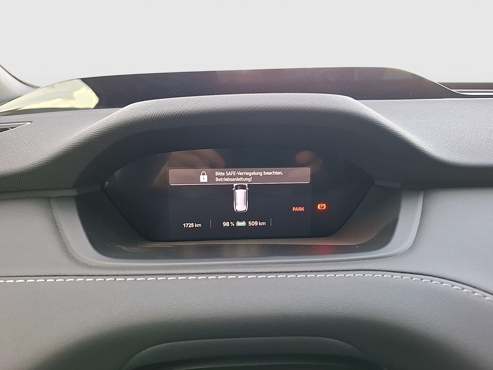 Fahrzeugabbildung SKODA Elroq 85 Sportline WÄPU 210KW Matrix AHK Navi VC ACC RFK SH 19