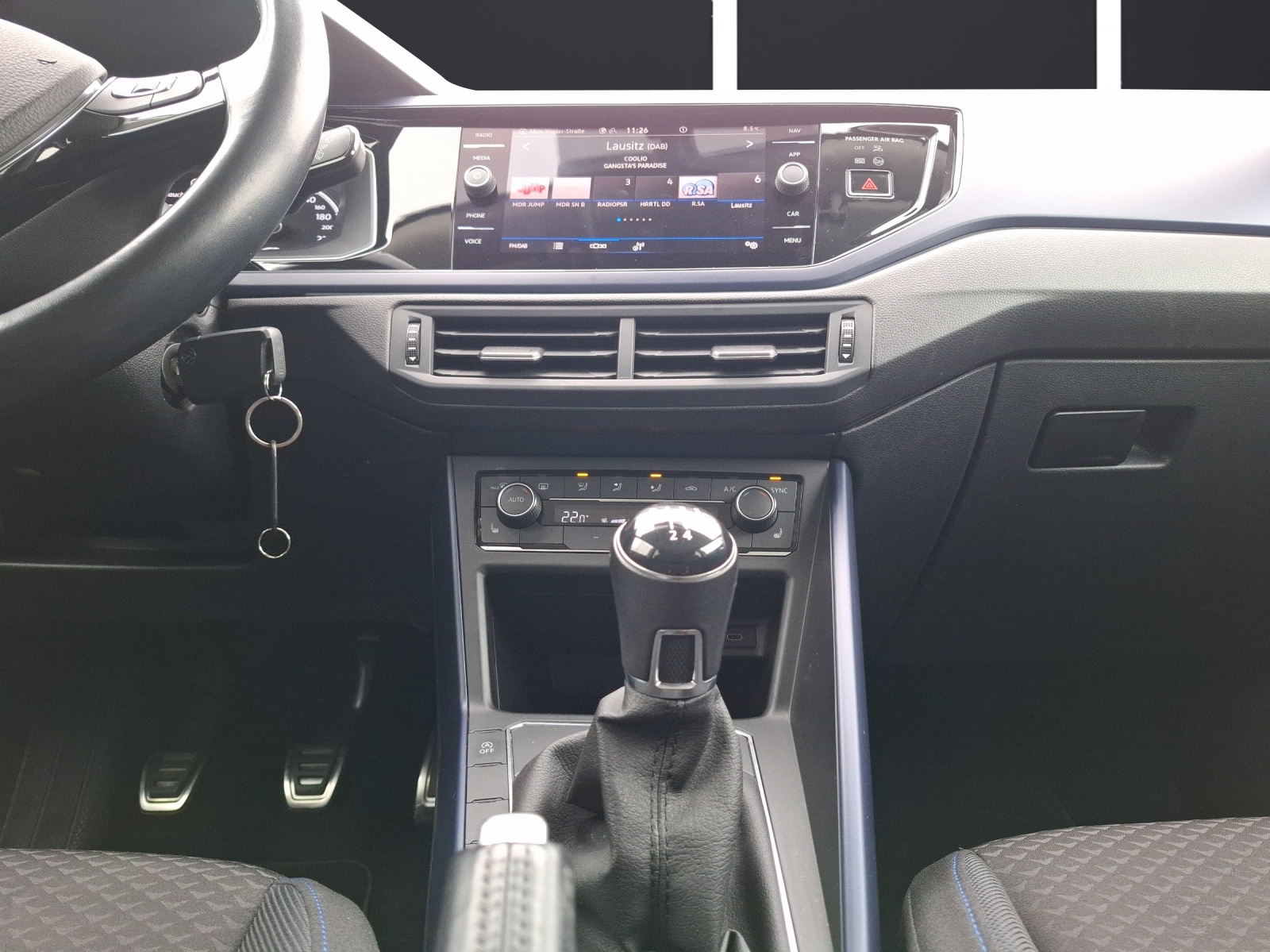 Fahrzeugabbildung Volkswagen Polo TSI United Navi Climatronic SH LM