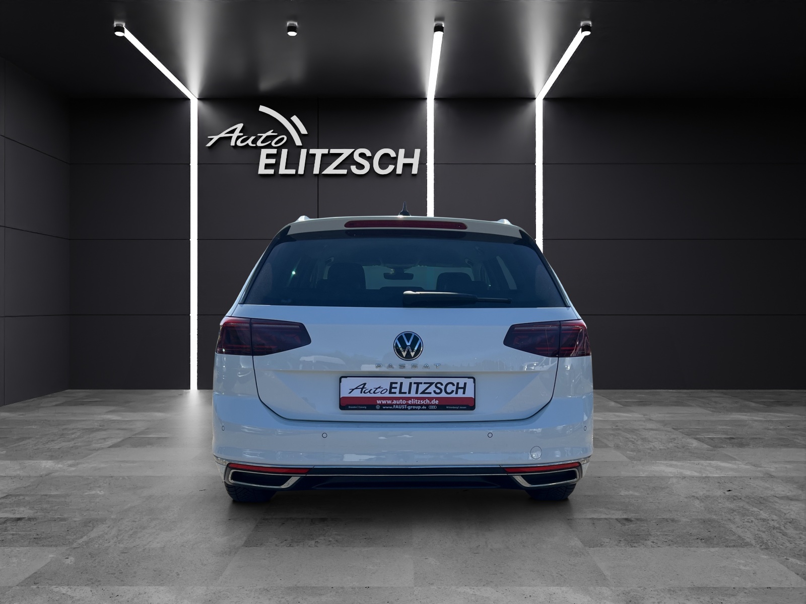 Fahrzeugabbildung Volkswagen Passat Variant TDI Elegance DSG Matrix AHK Navi ACC RFK SH LM