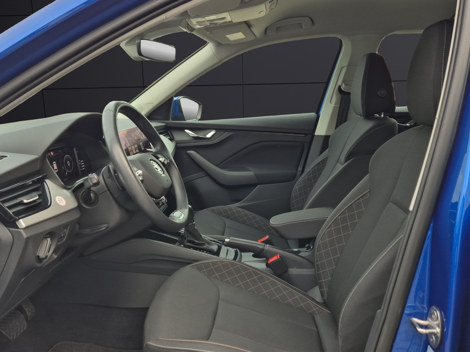 Fahrzeugabbildung SKODA Kamiq TSI Ambition DSG LED Navi GRA RFK SH