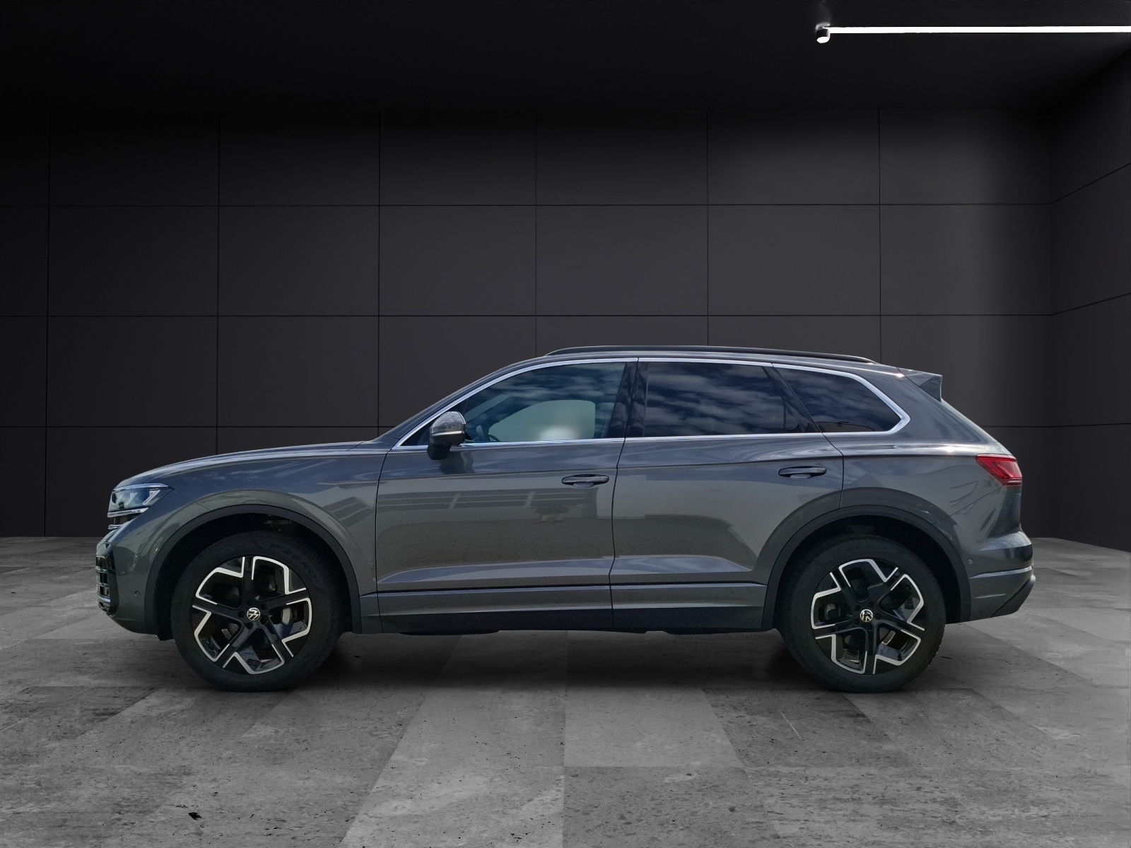 Fahrzeugabbildung Volkswagen Touareg Edition StandHZG LUFT Matrix AHK Leder Zuziehhilfe AkkustikPaket Kamera ACC