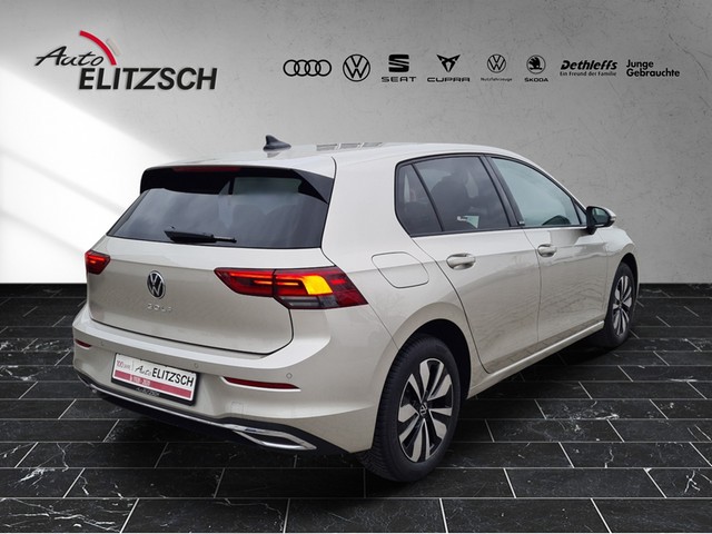 Fahrzeugabbildung Volkswagen Golf VIII Move TDI LED+ ACC STH SHZ RearView PDC