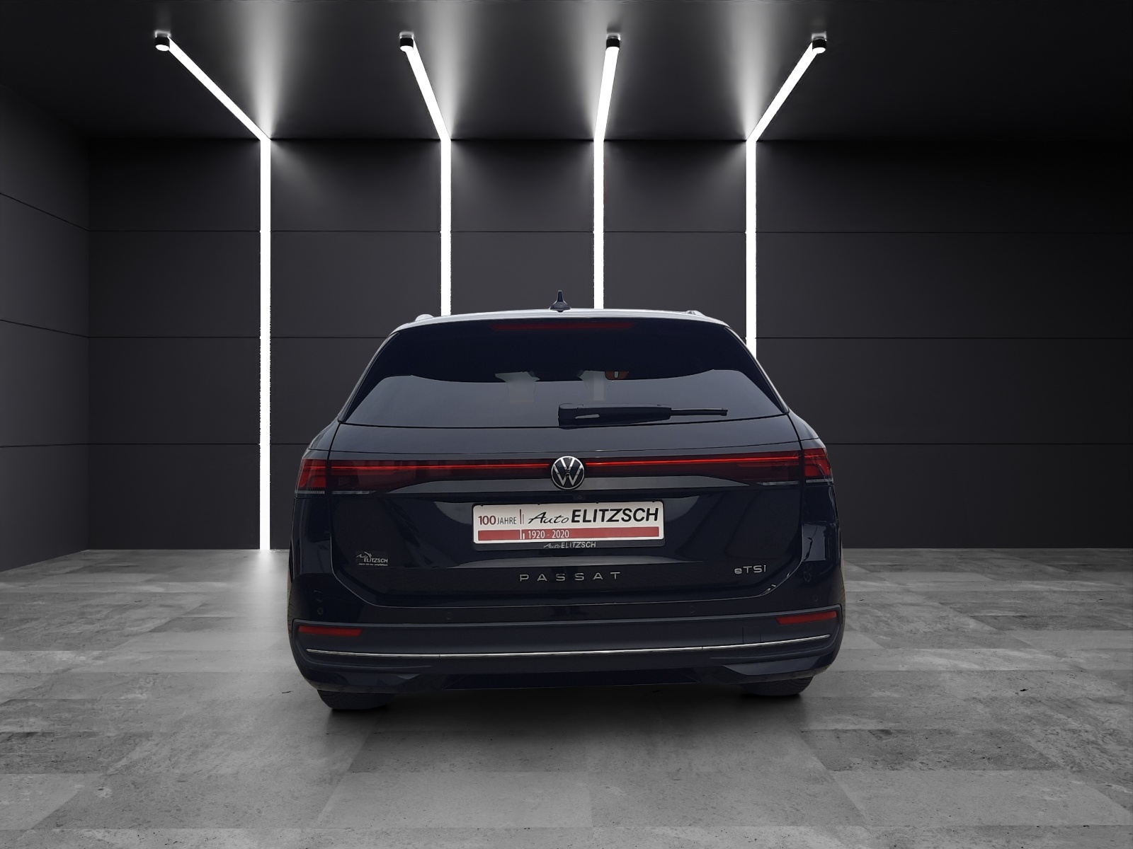 Fahrzeugabbildung Volkswagen Passat Variant eTSI Business DSG LED AHK Navi AID ACC RFK SH