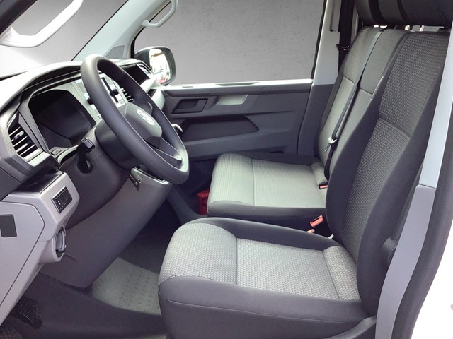 Fahrzeugabbildung Volkswagen T6 Kombi T6.1 TDI 9-Sitzer LR SITZH. PDC KLIMA