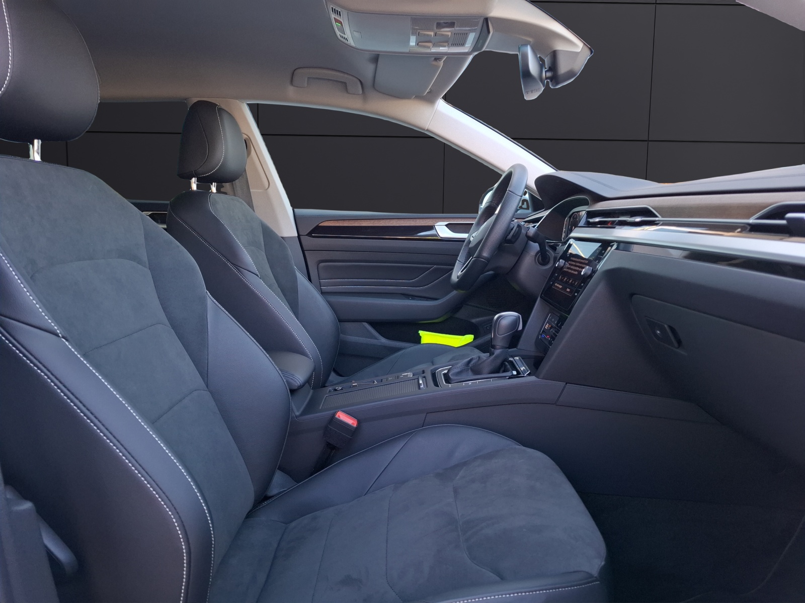 Fahrzeugabbildung Volkswagen Arteon SB TDI Elegance DSG LED AHK NAvi AID ACC RFK SH