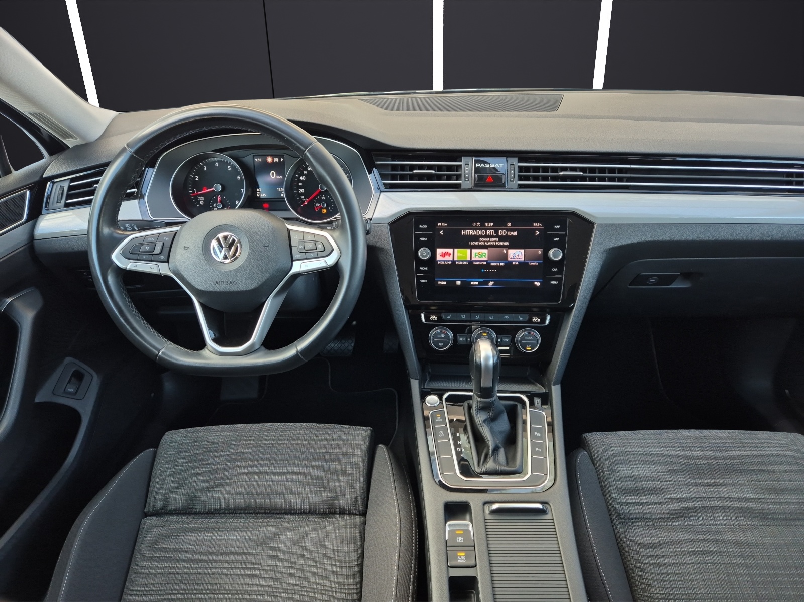 Fahrzeugabbildung Volkswagen Passat Variant TSI Business DSG Matrix Navi ACC RFK SH 18