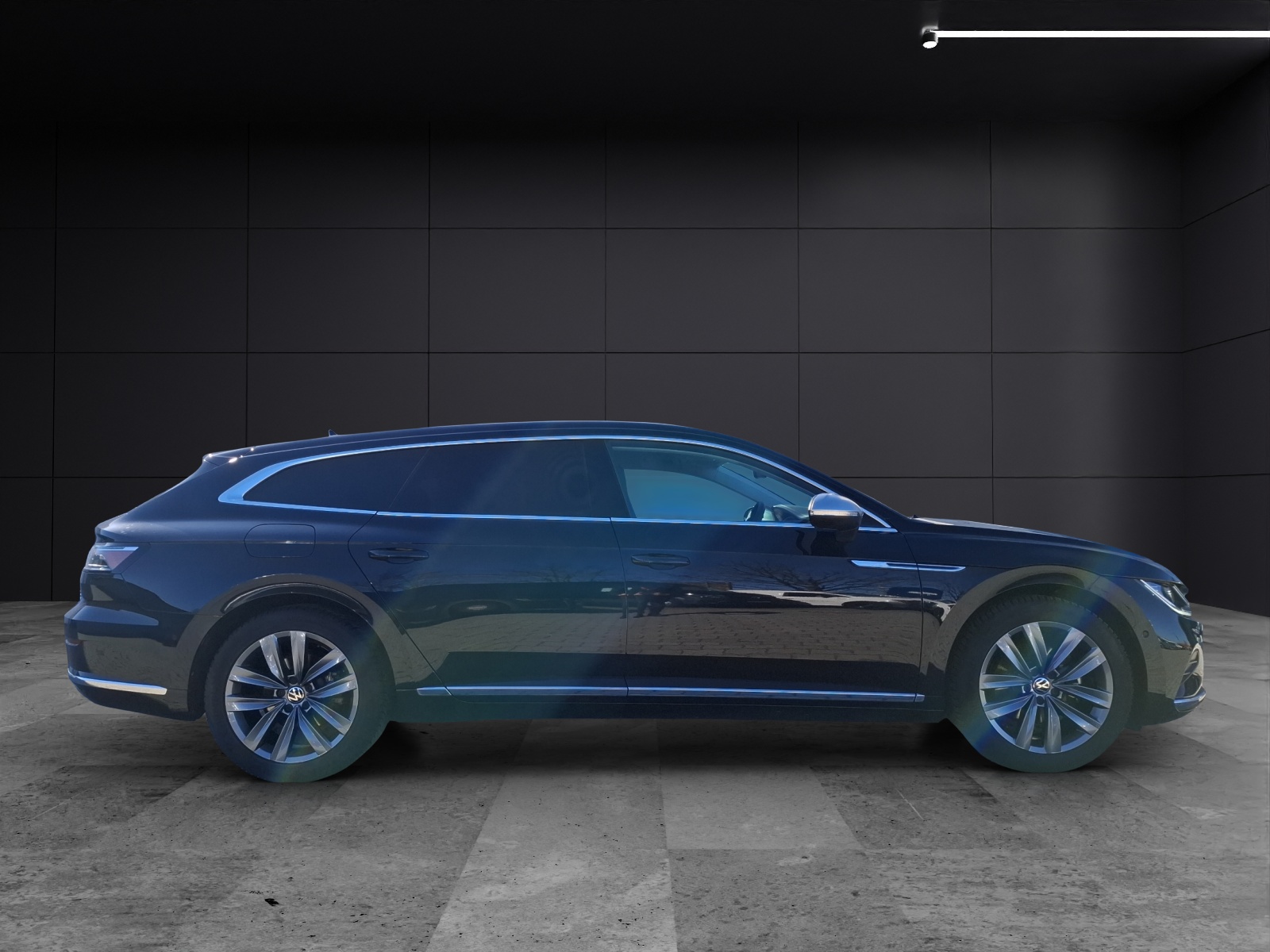 Fahrzeugabbildung Volkswagen Arteon SB TSI Elegance DSG Matrix AHK Navi AID ACC Park-Assist SH LM TSI Elegance DSG Matrix AHK Navi AID ACC Park-Assist SH LM