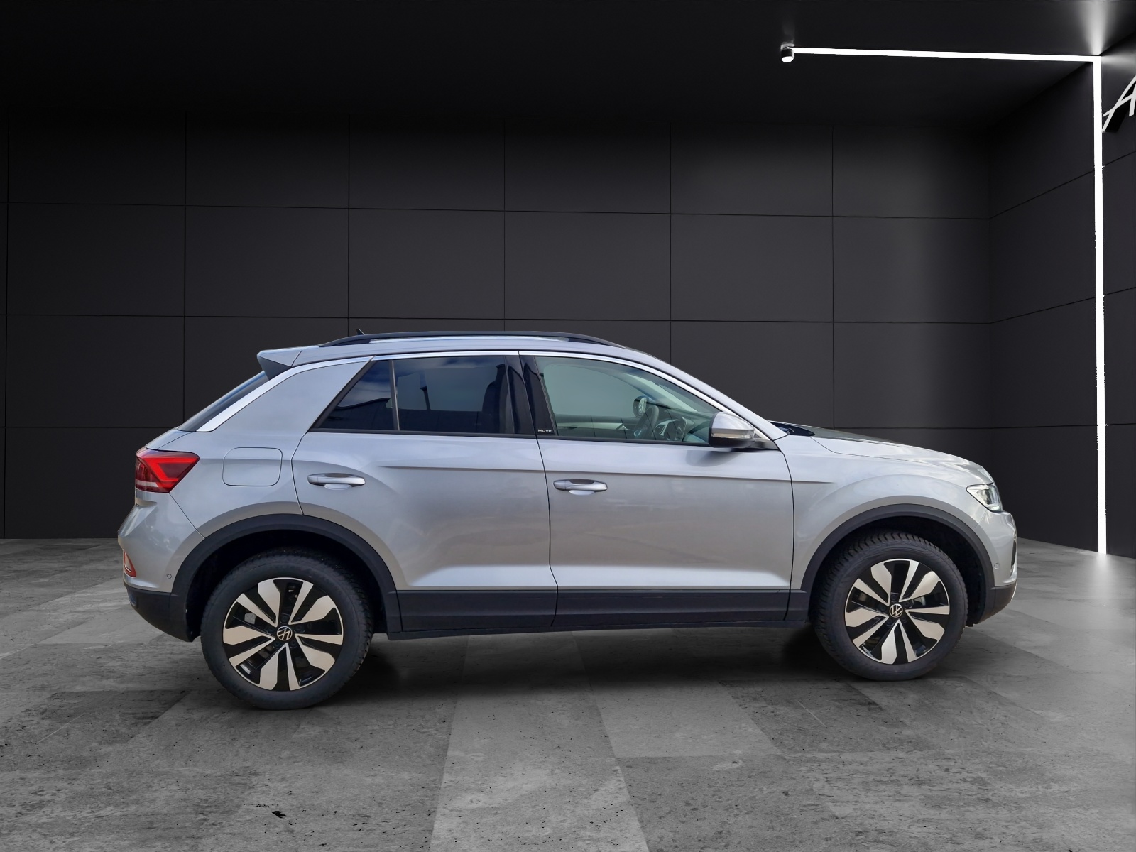 Fahrzeugabbildung Volkswagen T-Roc TSI Move STH LED Navi AID ACC Park-Assist SH