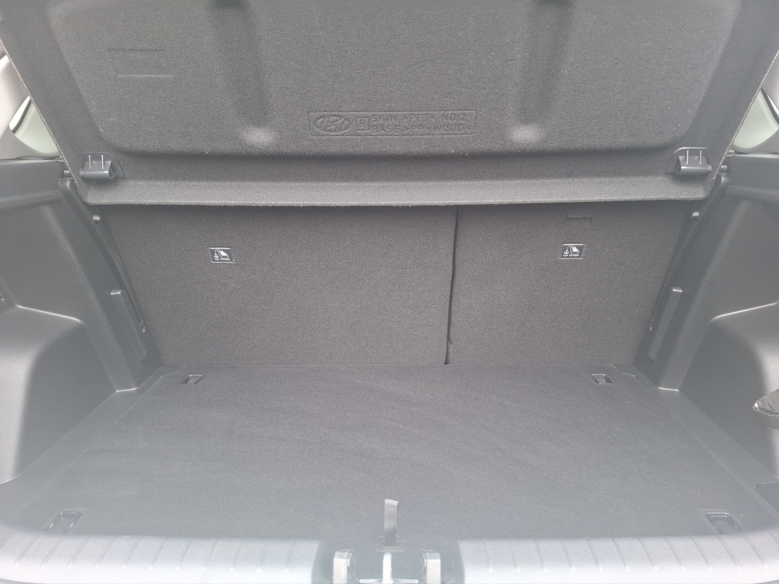 Fahrzeugabbildung Hyundai i20 1.0 TGDI Prime LED RFK Bose SHZ