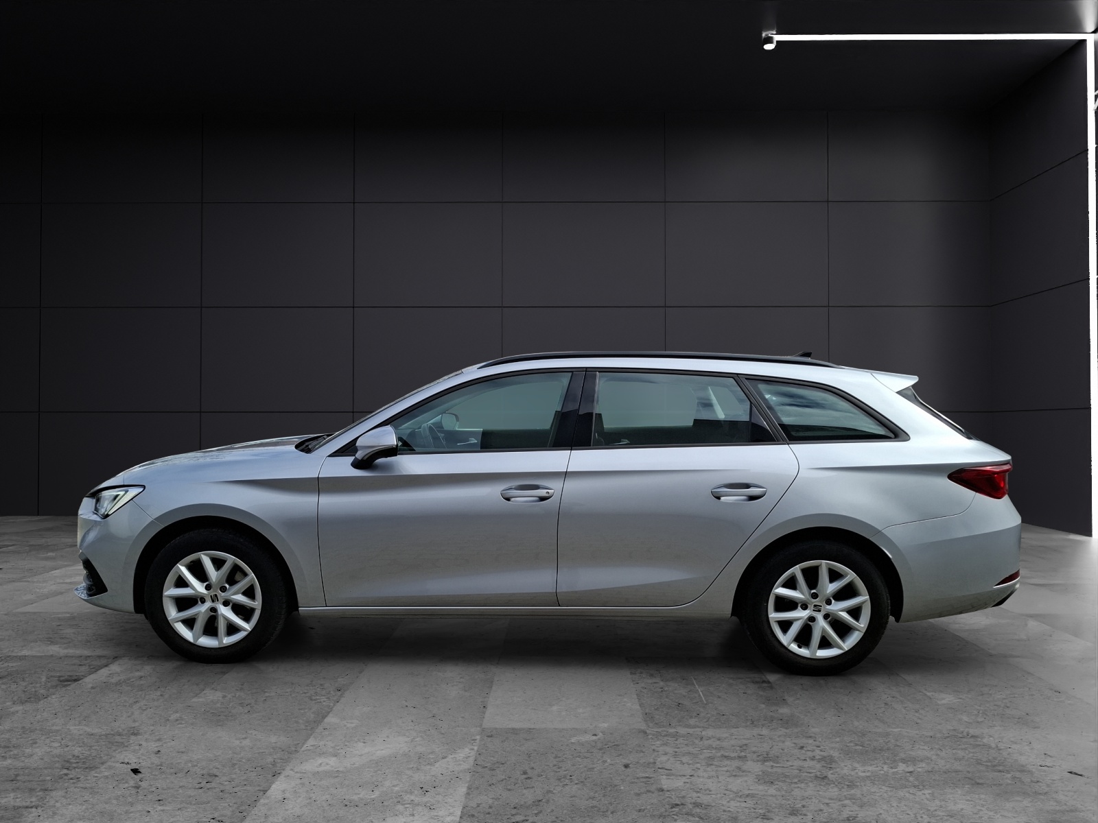 Fahrzeugabbildung SEAT Leon ST TDI Style DSG LED AHK Navi AID GRA PDC SH