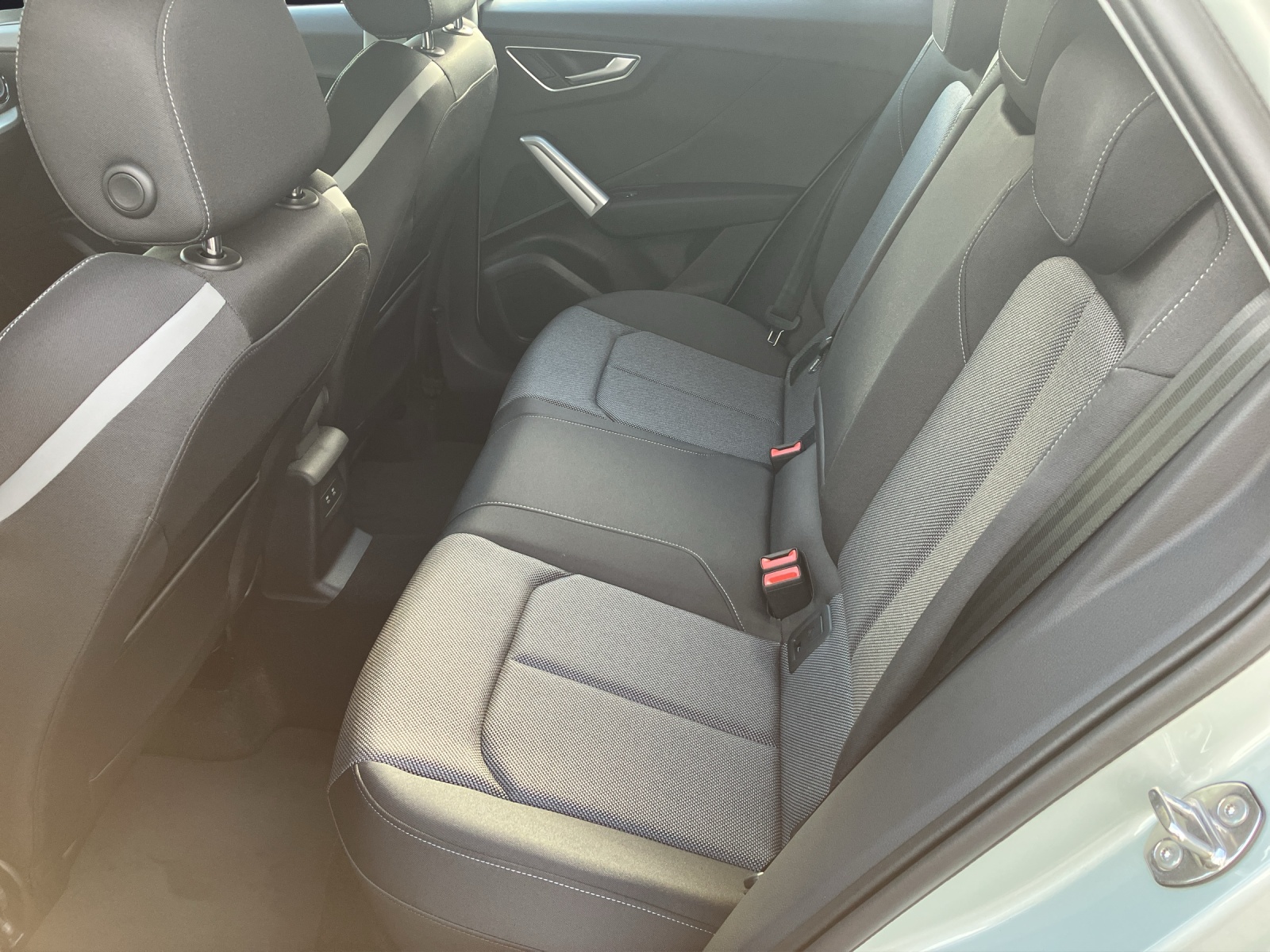 Fahrzeugabbildung Audi Q2 35 TFSI advanced, MatrixLED, virtual cockpit plus