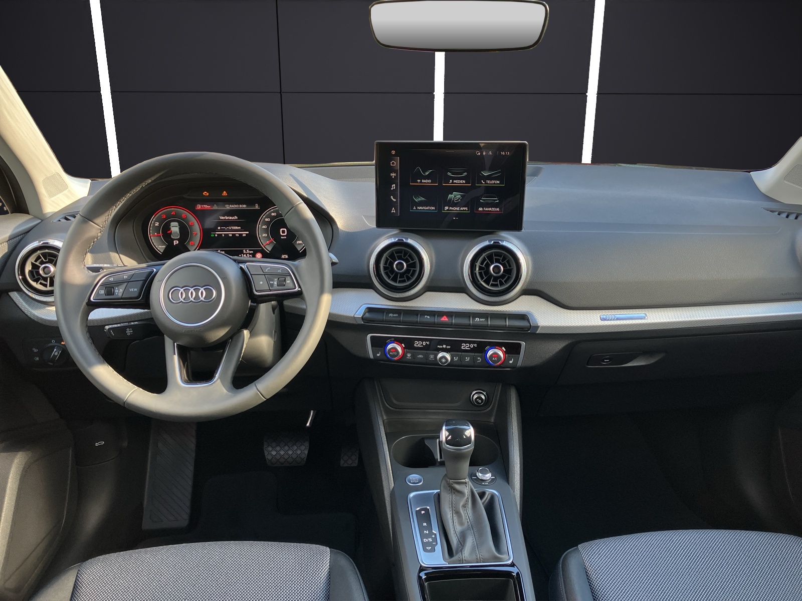 Fahrzeugabbildung Audi Q2 35 TFSI advanced, MatrixLED, virtual cockpit plus
