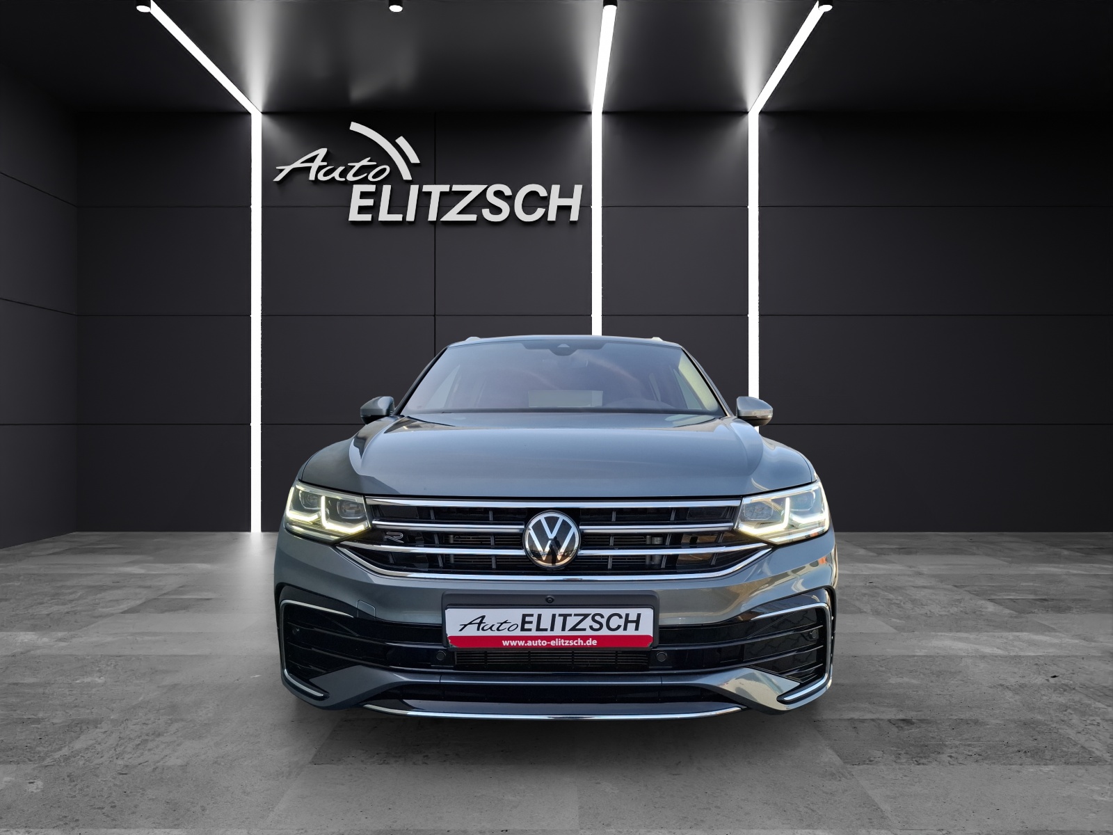 Fahrzeugabbildung Volkswagen Tiguan Allspace TDI R-Line DSG 4M Matrix AHK Navi AID ACC RFK SH 19