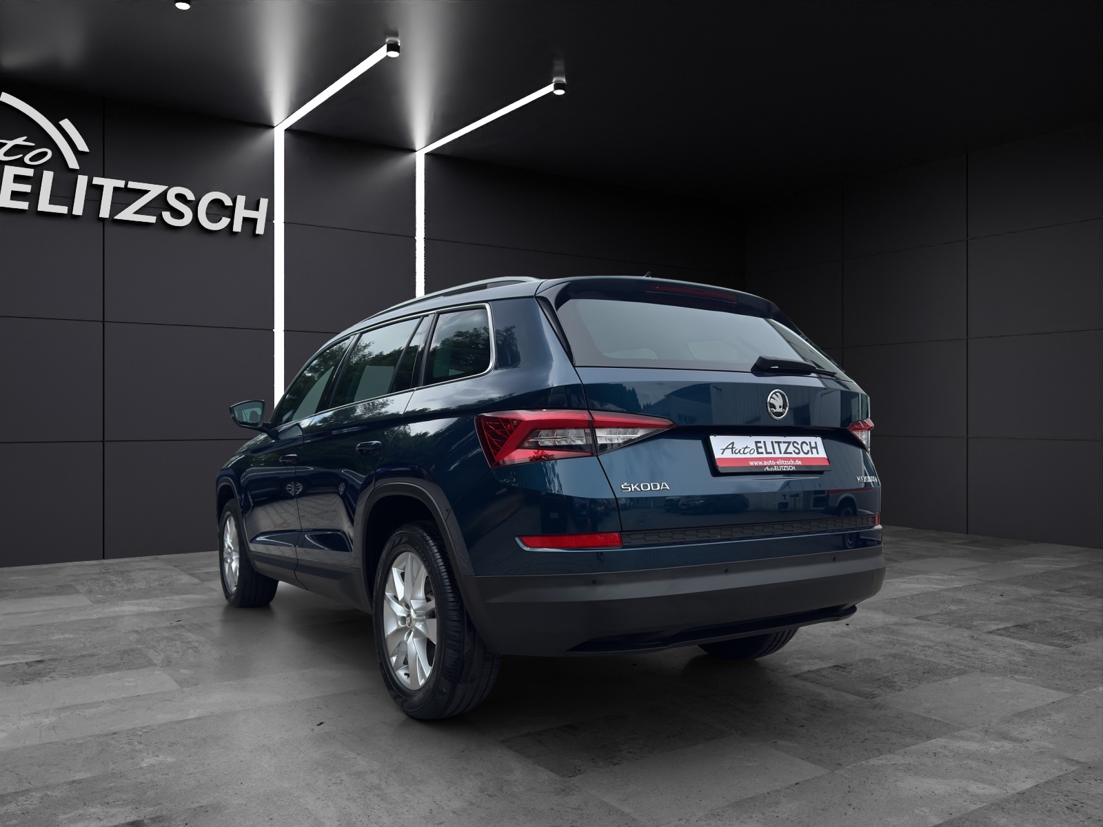 Fahrzeugabbildung SKODA Kodiaq TSI Style DSG LED Navi Pano AID ACC PDC SH LM