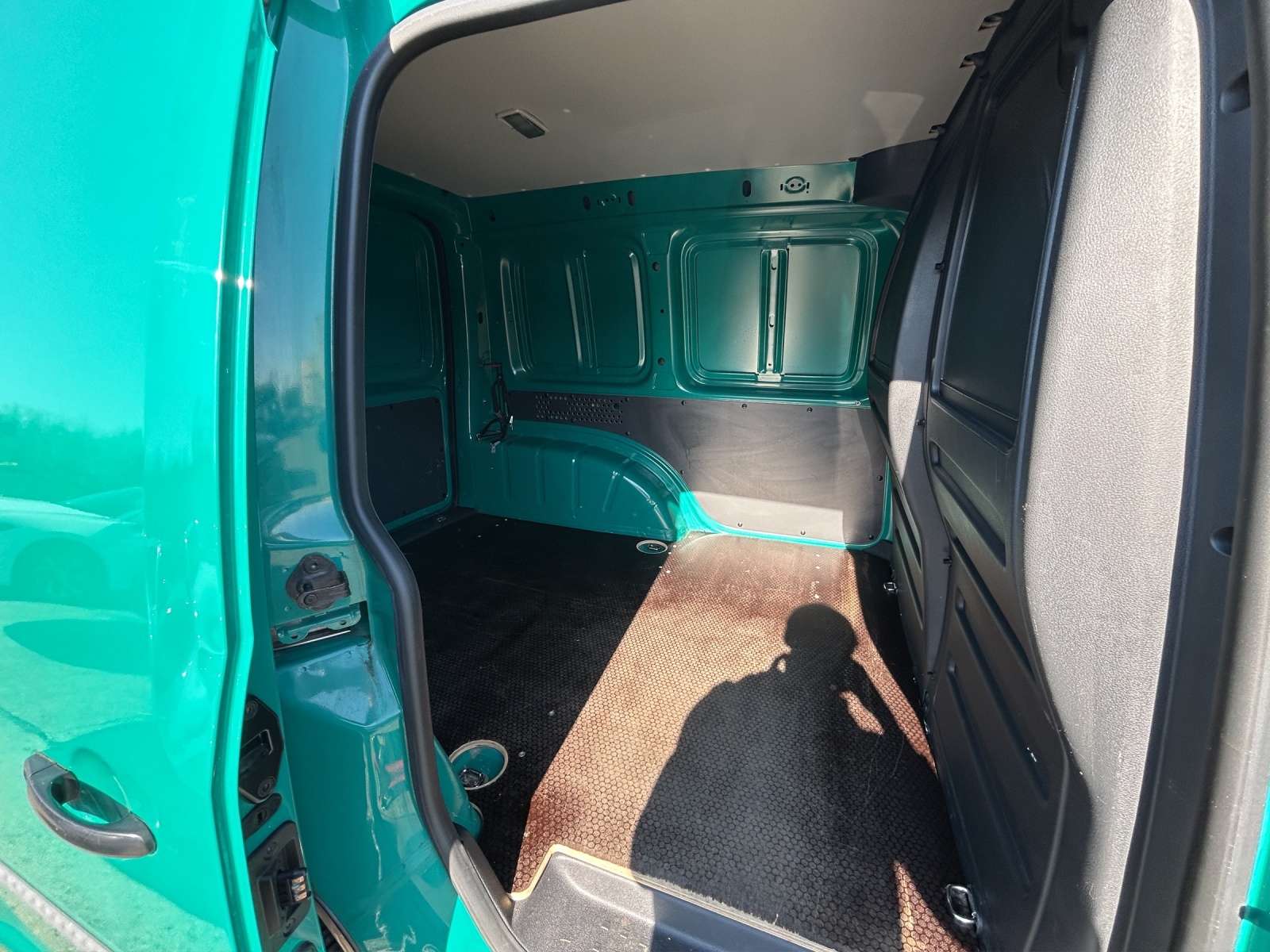 Fahrzeugabbildung Volkswagen Caddy Kasten TDI Klimaautomatik Bluetooth