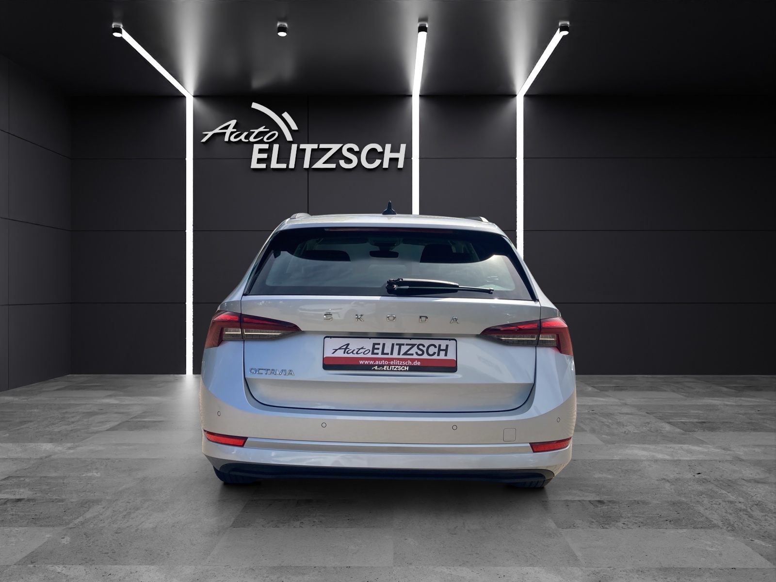 Fahrzeugabbildung SKODA Octavia Combi TDI Ambition LED AHK Navi PDC SH