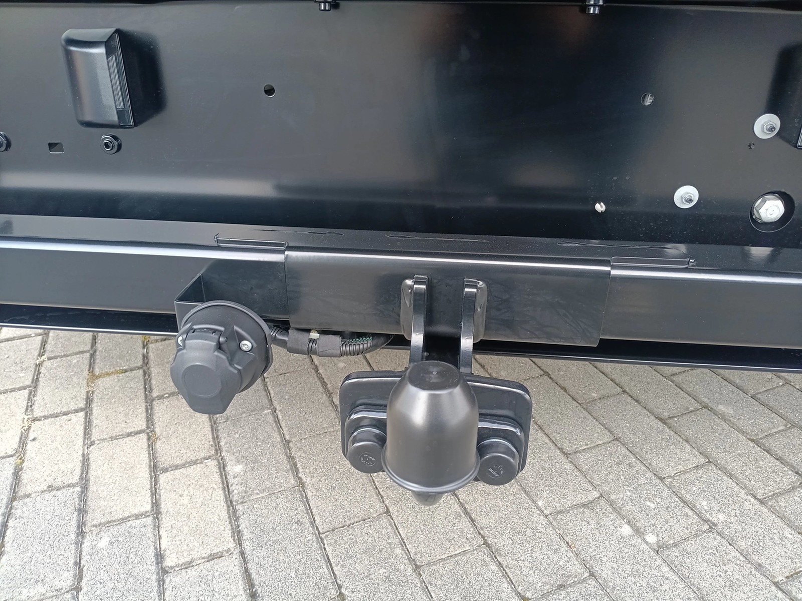 Fahrzeugabbildung Volkswagen T7 Transporter DOKA Pritsche TDI LR AHK KLIMA RFK SITZH.