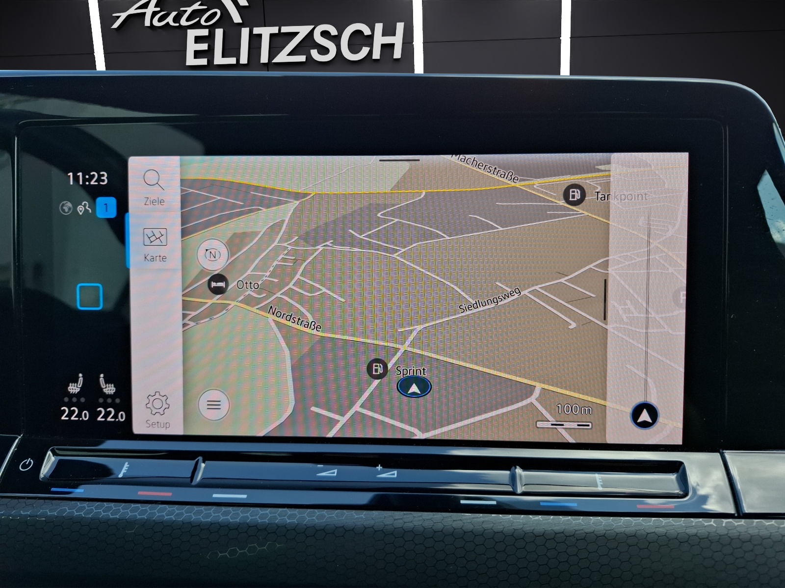 Fahrzeugabbildung Volkswagen Golf VIII GTD LEDplus Navi AID ACC PDC SH 19
