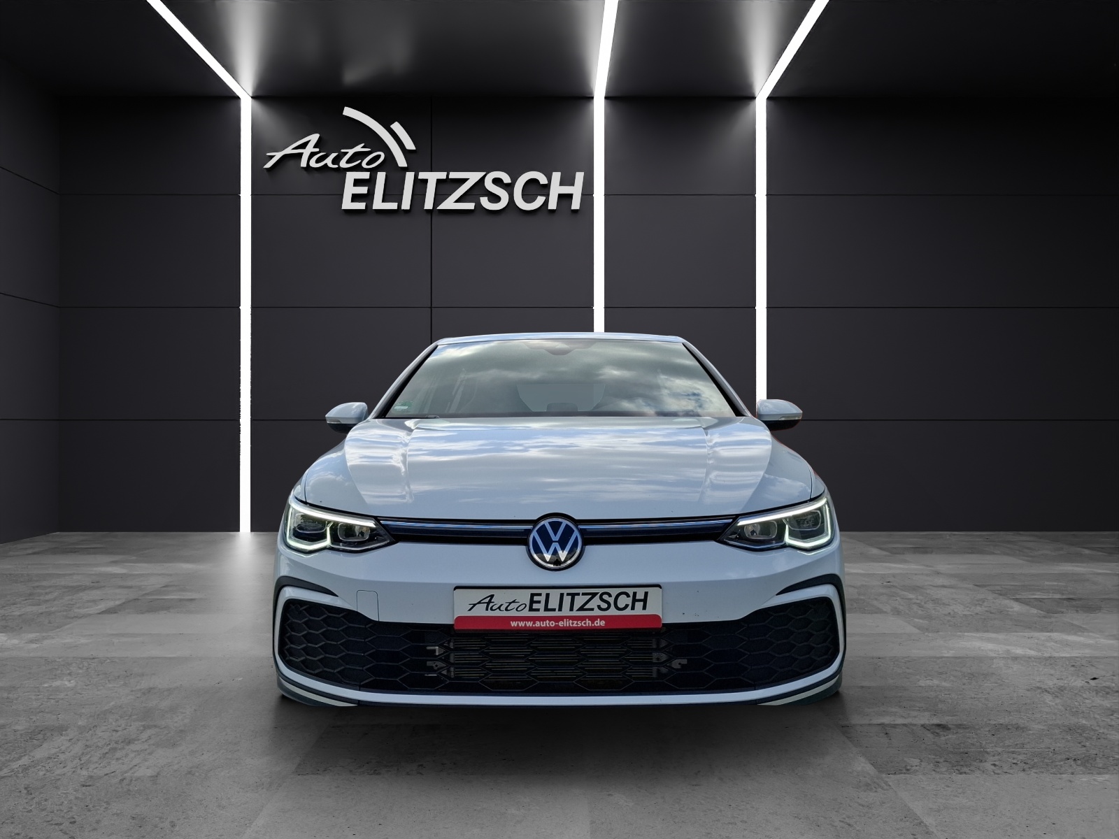 Fahrzeugabbildung Volkswagen Golf VIII GTD LEDplus Navi AID ACC PDC SH 19