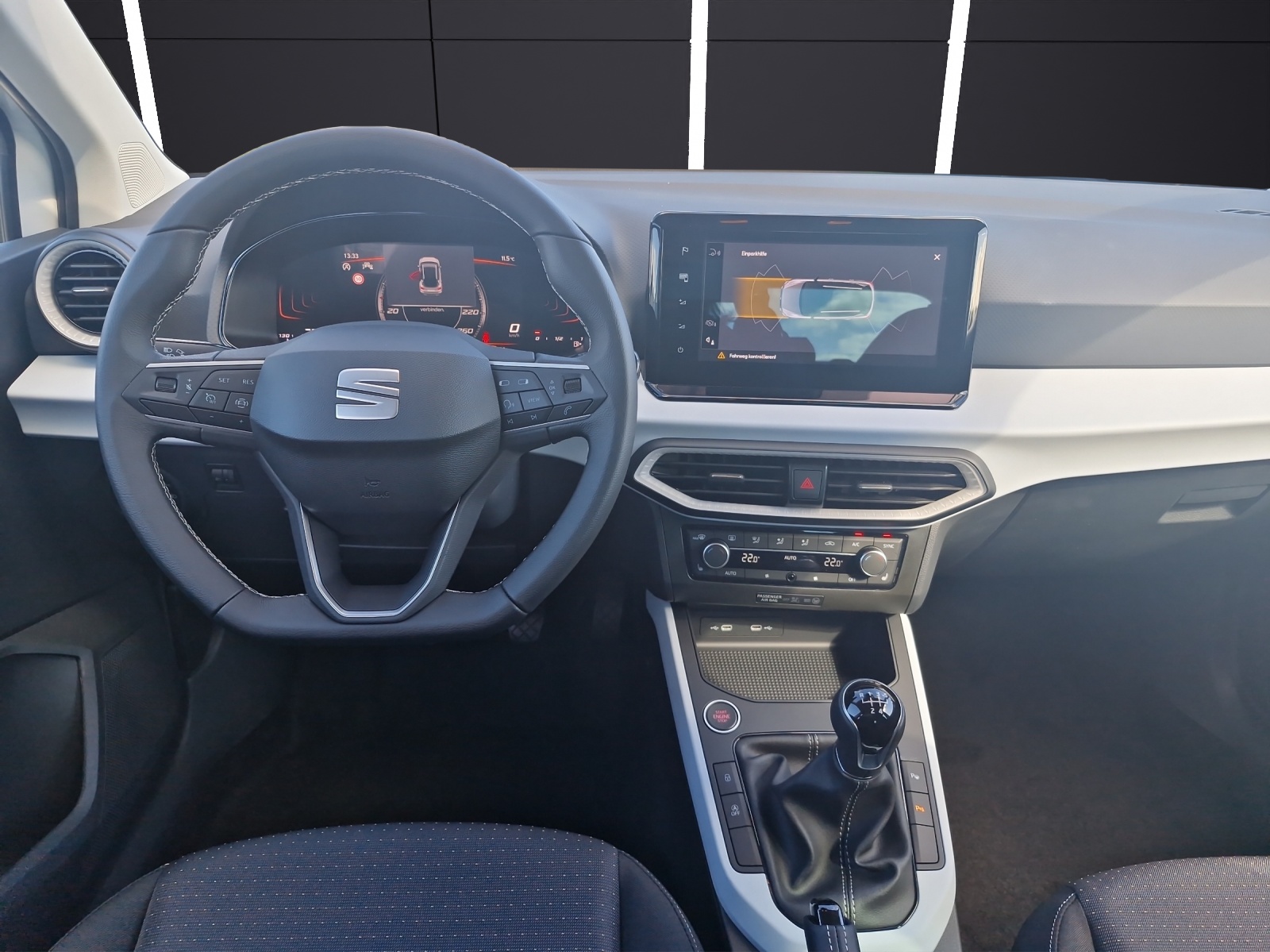 Fahrzeugabbildung SEAT Arona Road Edition 1.0 TSI LED KAMERA KLIMA