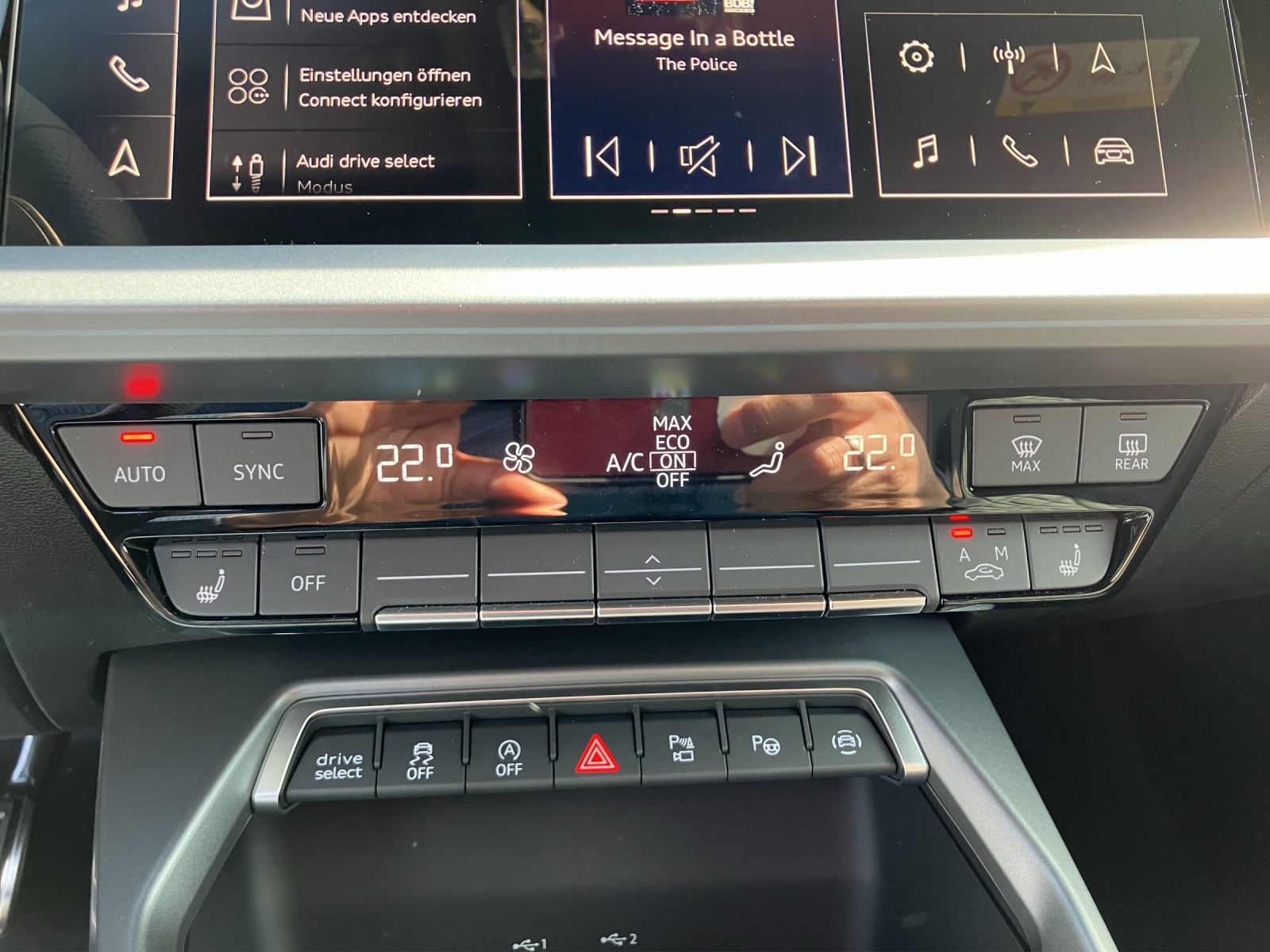 Fahrzeugabbildung Audi RS 3 Limousine quattro S tronic MATRIX RFK NAVI SONOS