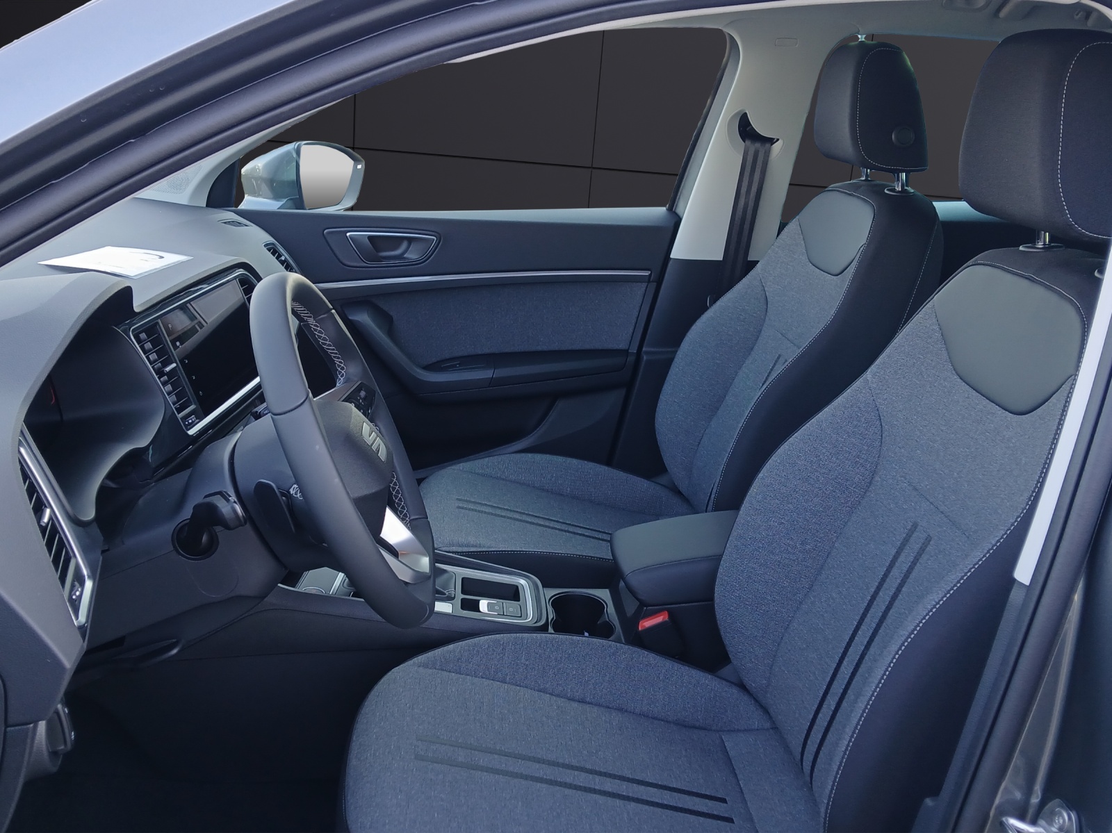 Fahrzeugabbildung SEAT Ateca Style 1.5 TSI DSG Kessy LED