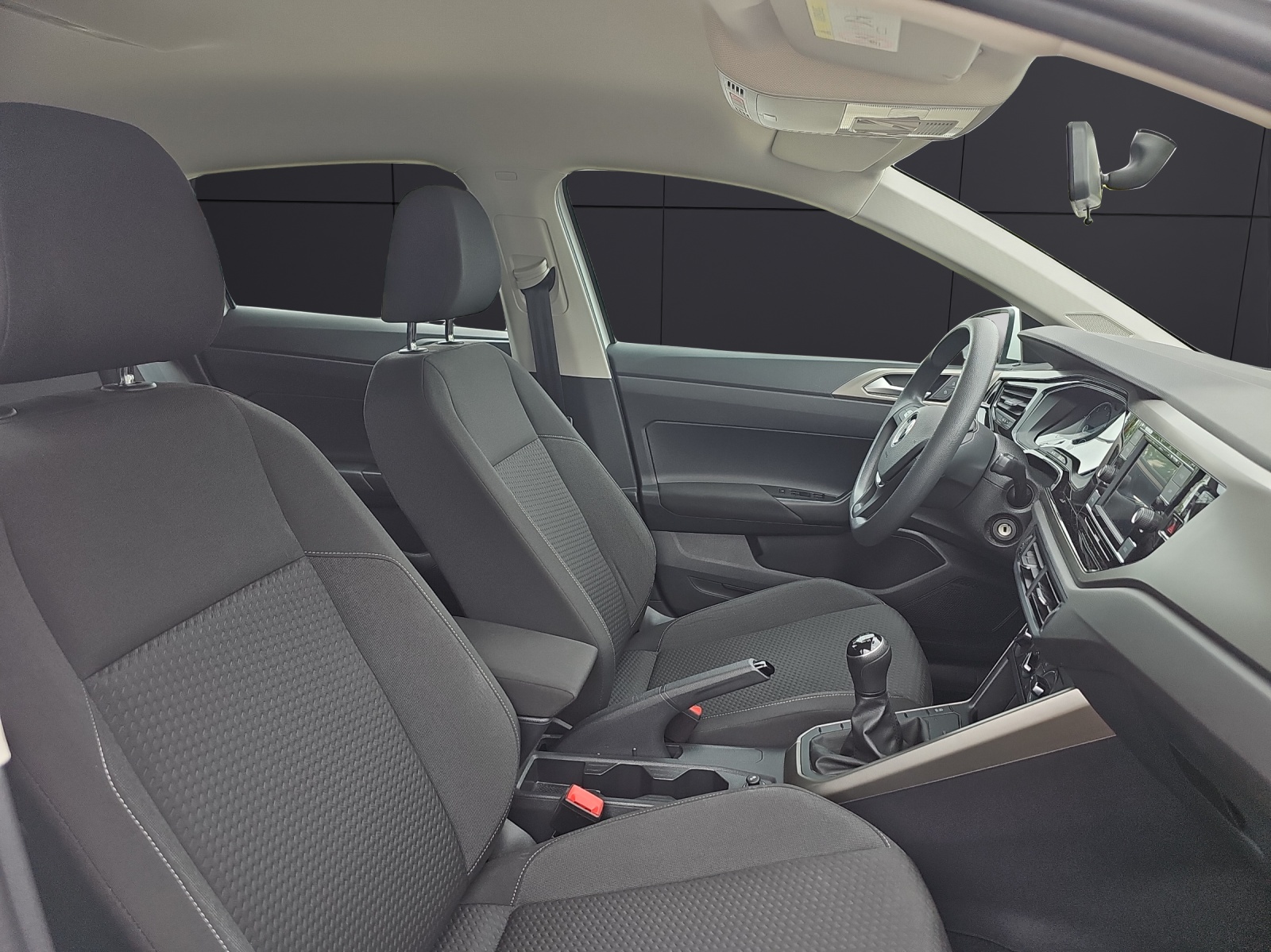 Fahrzeugabbildung Volkswagen Polo Comfortline SHZ PDC DAB+ WeConnect Klima