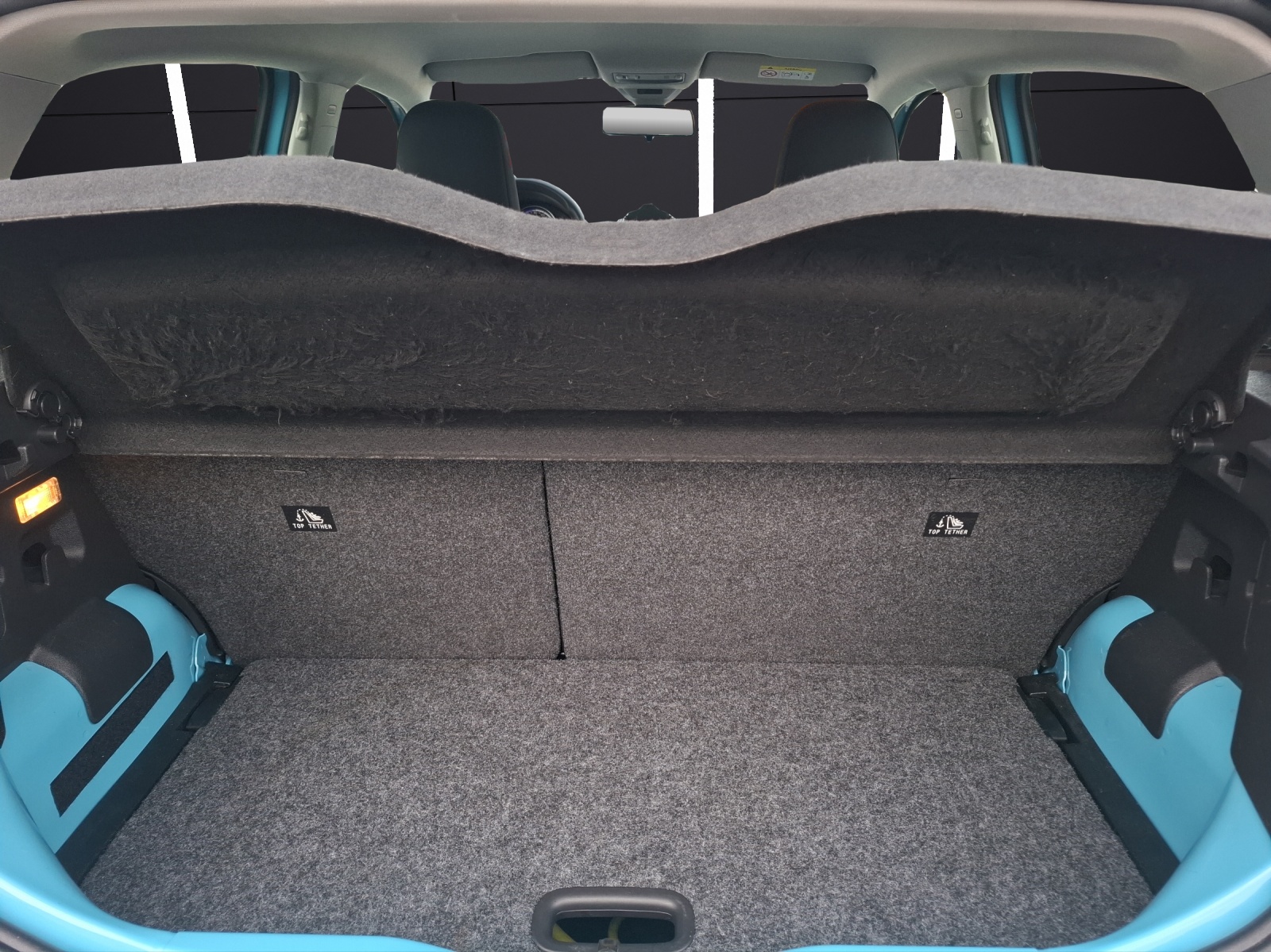 Fahrzeugabbildung Volkswagen up! e-up! Climatronic DAB