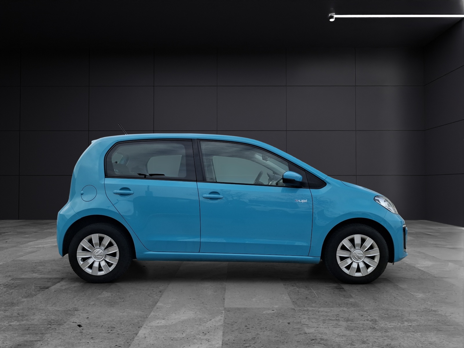 Fahrzeugabbildung Volkswagen up! e-up! Climatronic DAB