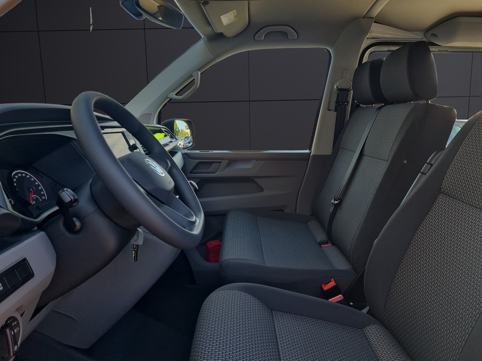 Fahrzeugabbildung Volkswagen T6 Kombi T6.1 TDI 9-Sitzer LR SITZH. PDC KLIMA