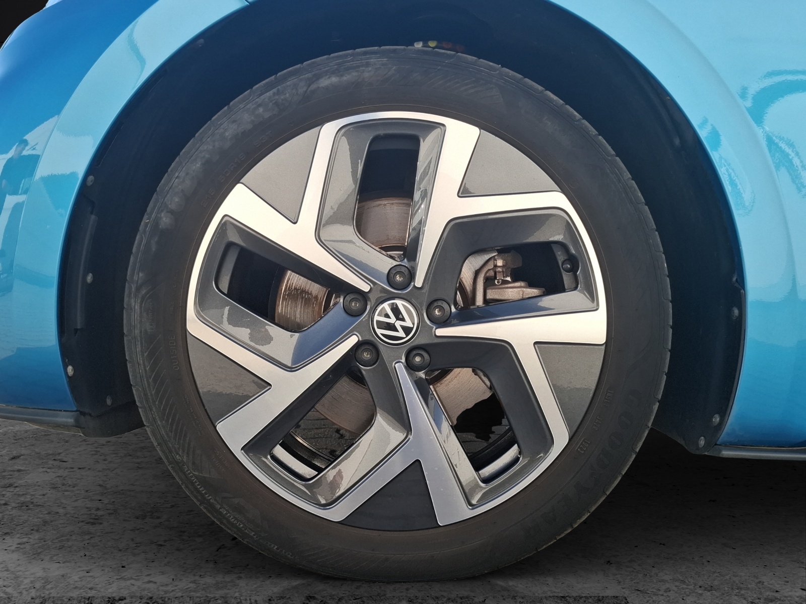 Fahrzeugabbildung Volkswagen ID.3 Pro Matrix Navi Pano ACC RFK SHZ 19
