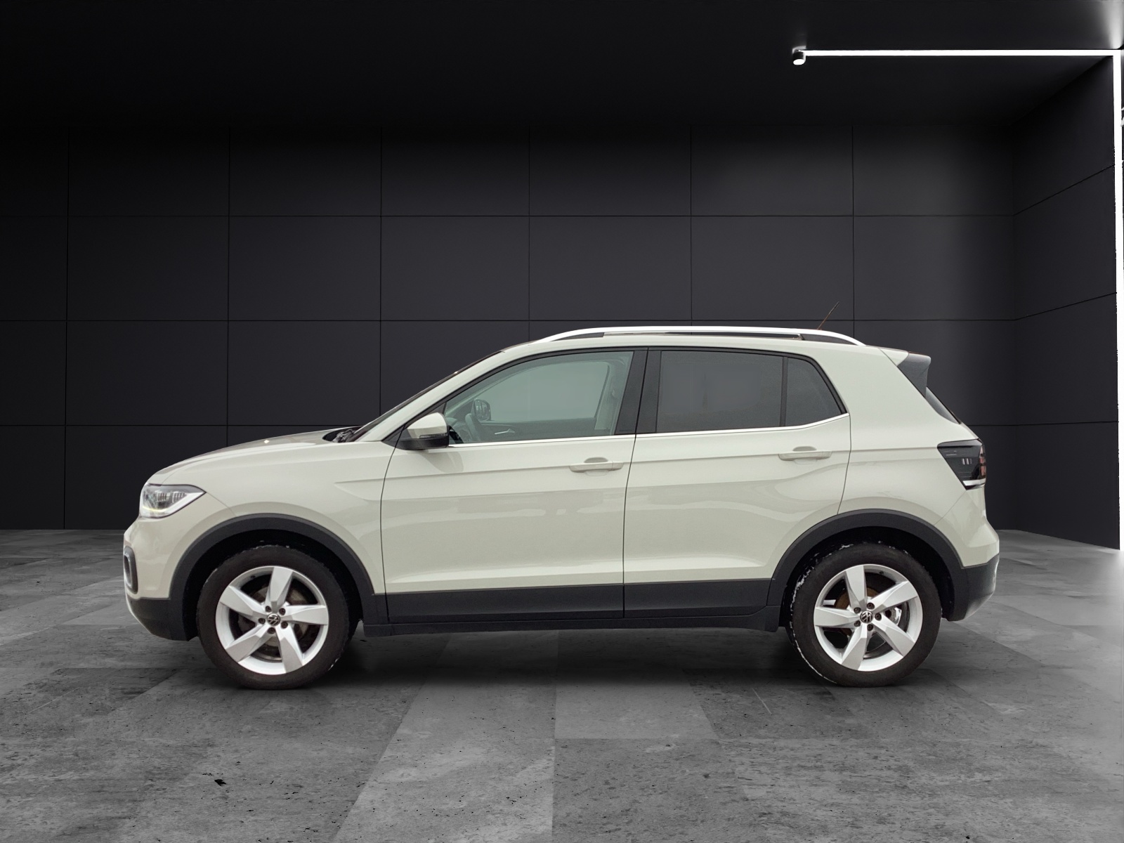 Fahrzeugabbildung Volkswagen T-Cross TSI Style DSG LED AID ACC PDC SH 17