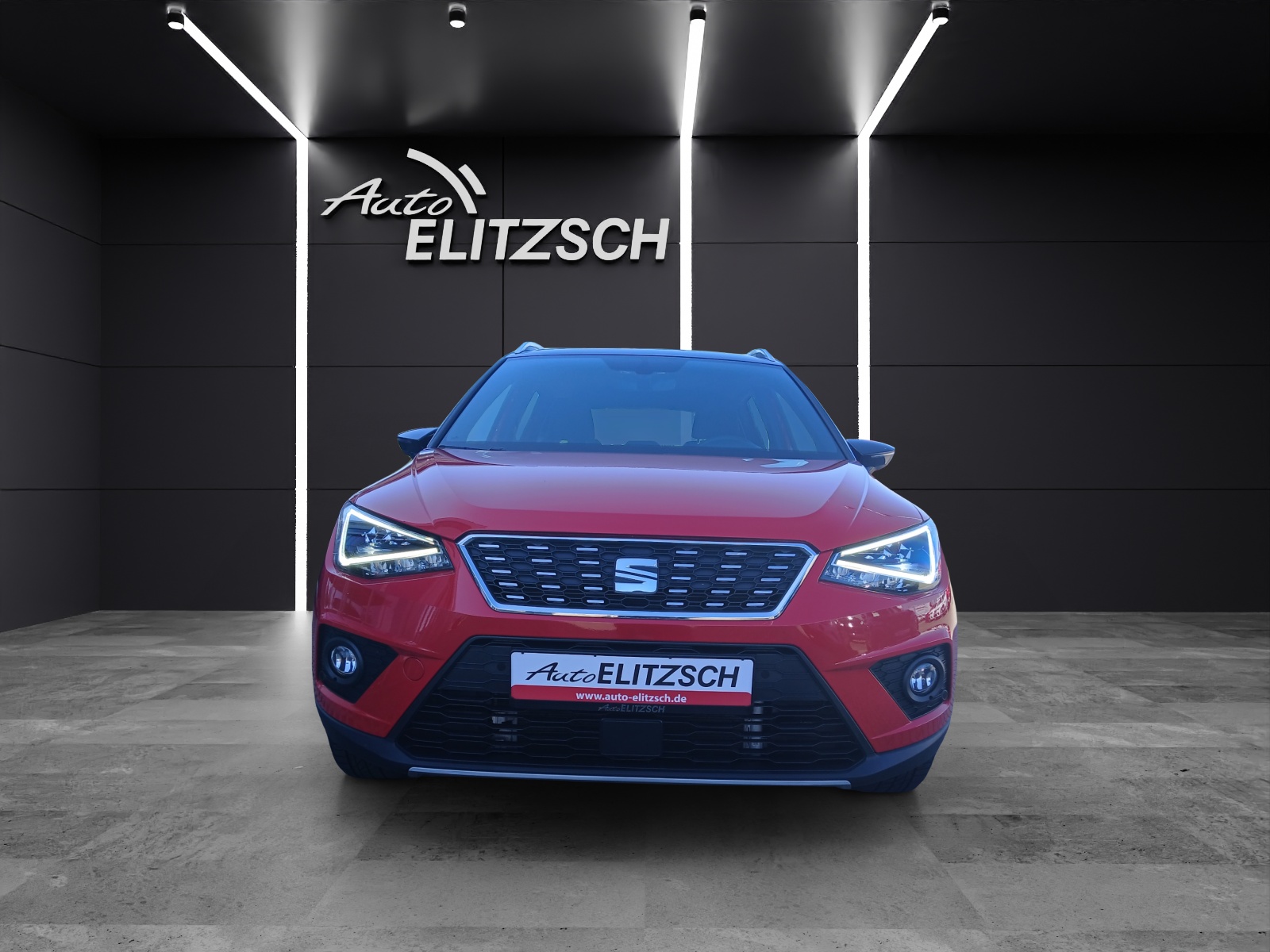 Fahrzeugabbildung SEAT Arona TSI Xcellence DSG LED AHK Navi ACC RFK SH LM