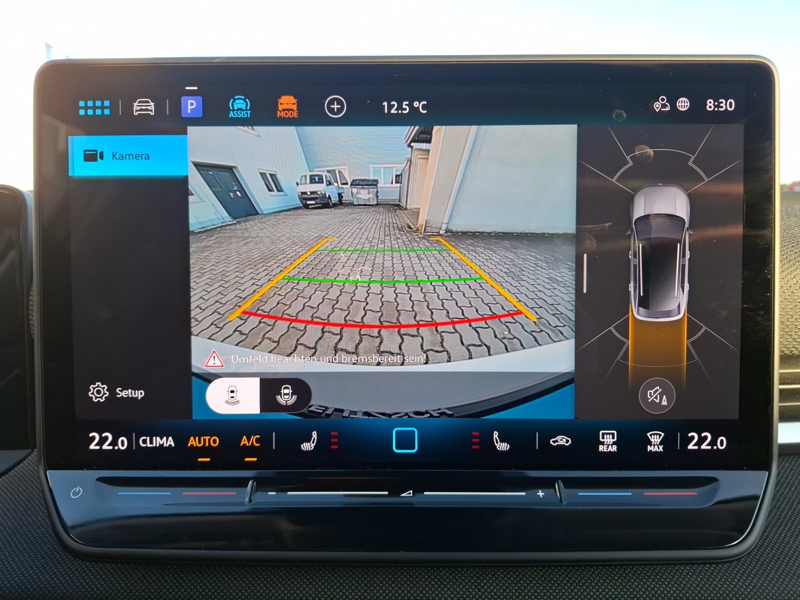 Fahrzeugabbildung Volkswagen T-Roc eTSI Life DSG LEDplus Navi AID ACC RFK SHZ