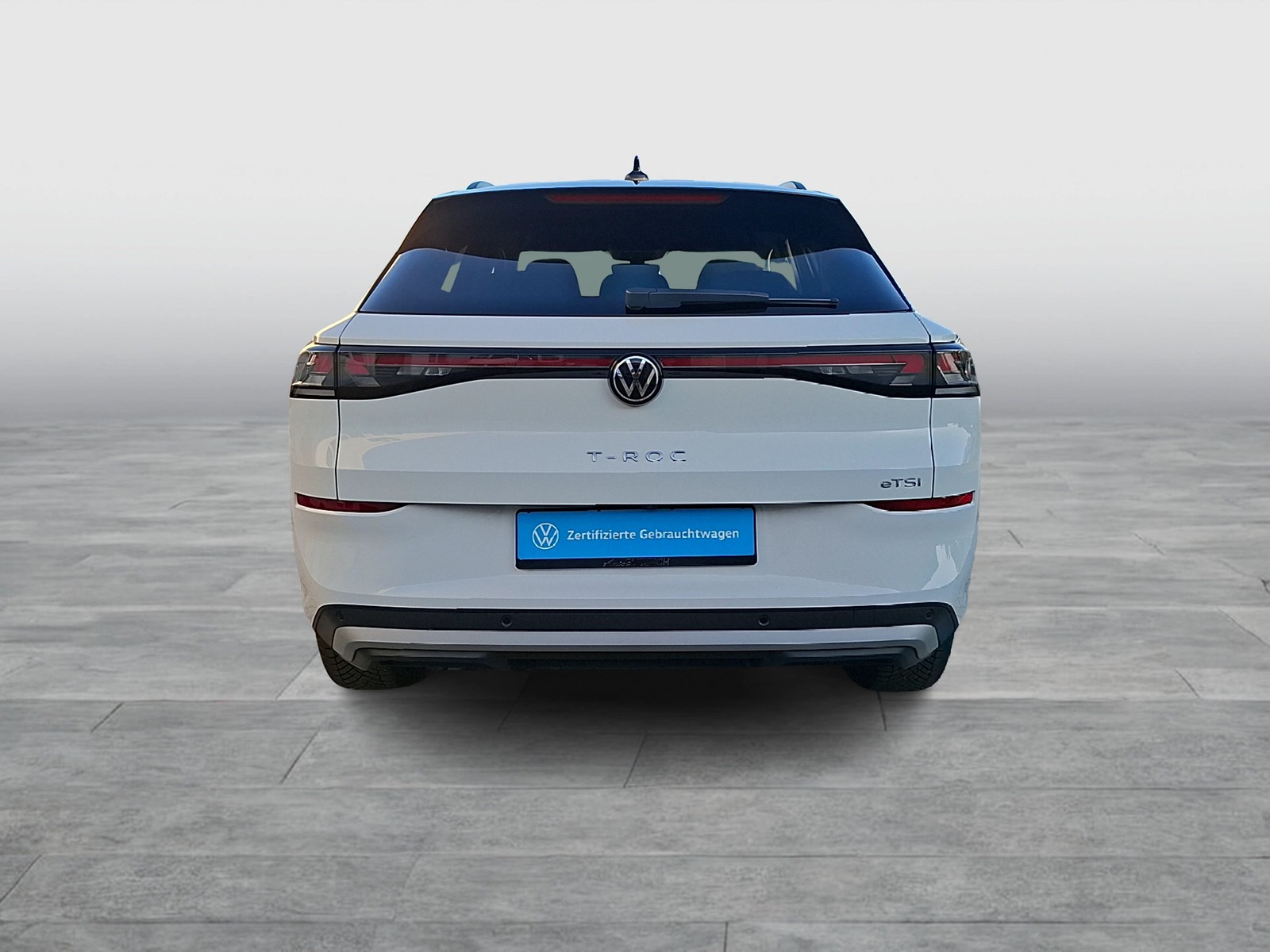 Fahrzeugabbildung Volkswagen T-Roc eTSI Life DSG LEDplus Navi AID ACC RFK SHZ