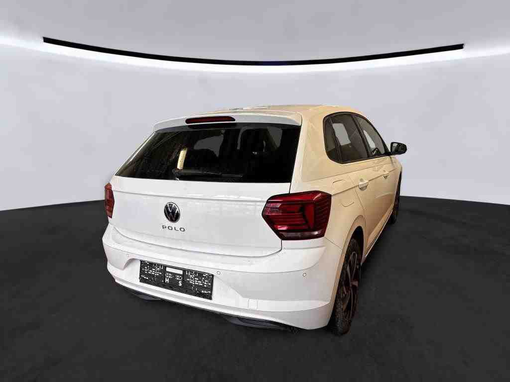 Fahrzeugabbildung Volkswagen Polo TSI Comfortline LED CarPlay Klima ACC PDC SH LM