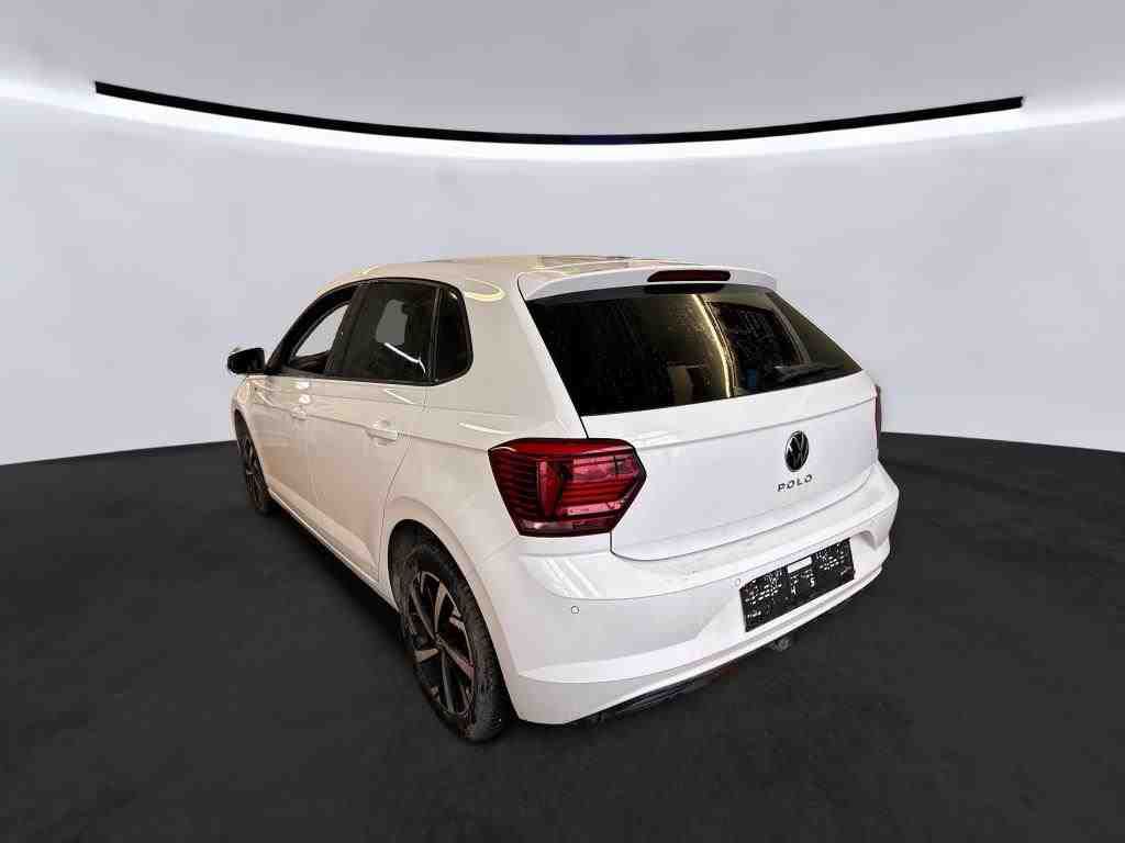 Fahrzeugabbildung Volkswagen Polo TSI Comfortline LED CarPlay Klima ACC PDC SH LM