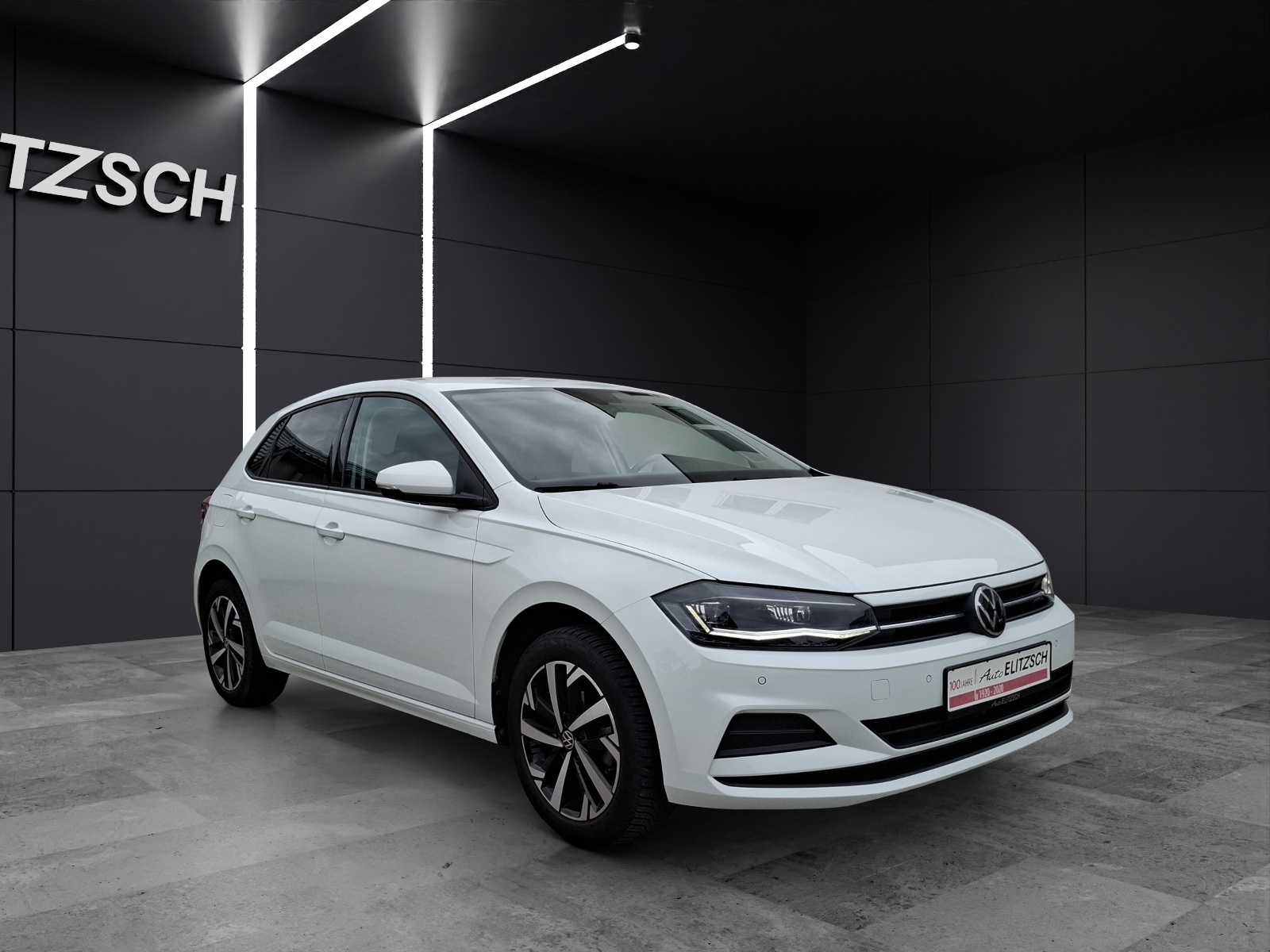 Fahrzeugabbildung Volkswagen Polo TSI Comfortline LED CarPlay Klima ACC PDC SHZ LM
