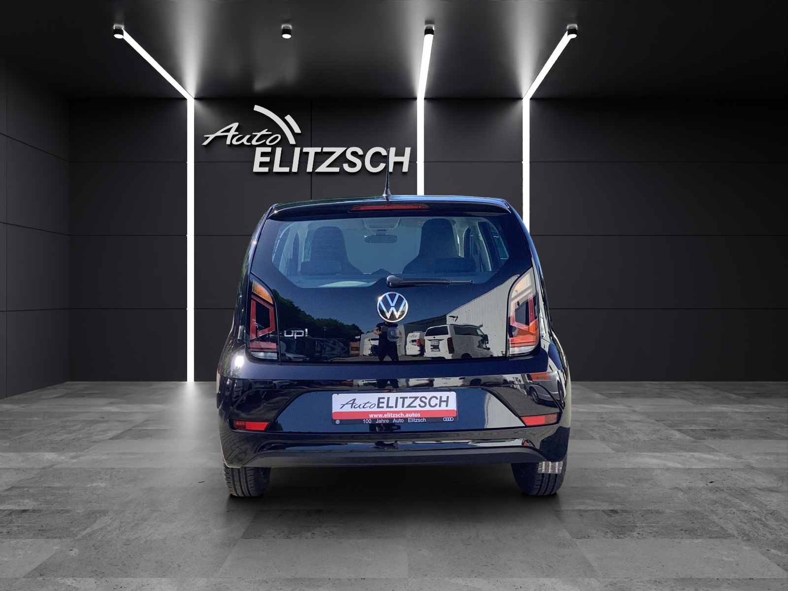 Fahrzeugabbildung Volkswagen up! Kamera GRA SHZ DAB