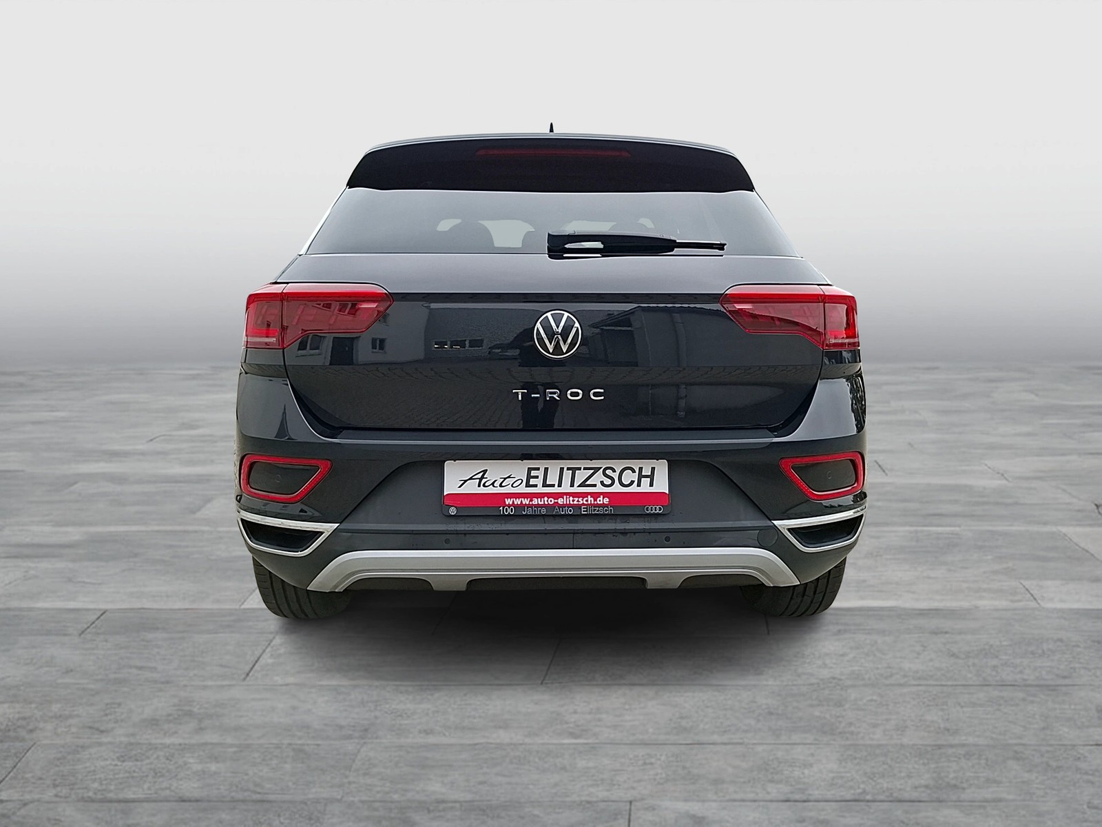 Fahrzeugabbildung Volkswagen T-Roc TSI Style DSG Matrix AHK Navi AID ACC RFK SH