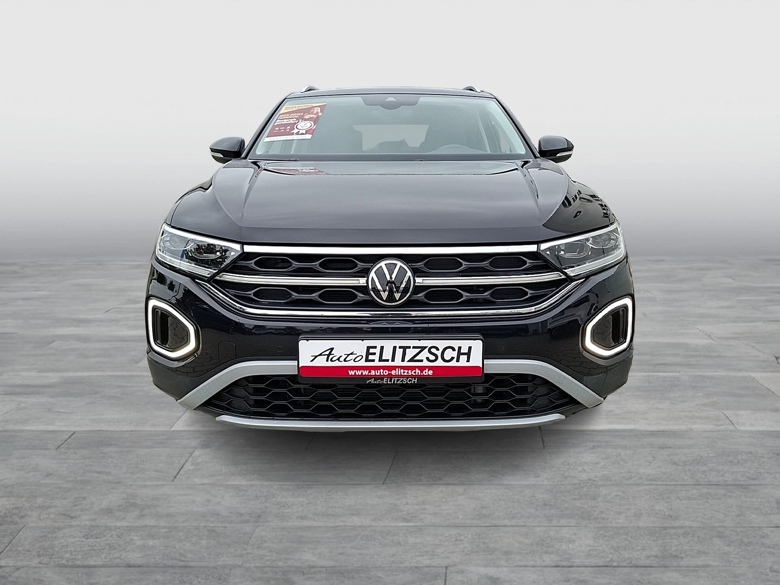 Fahrzeugabbildung Volkswagen T-Roc TSI Style DSG Matrix AHK Navi AID ACC RFK SH